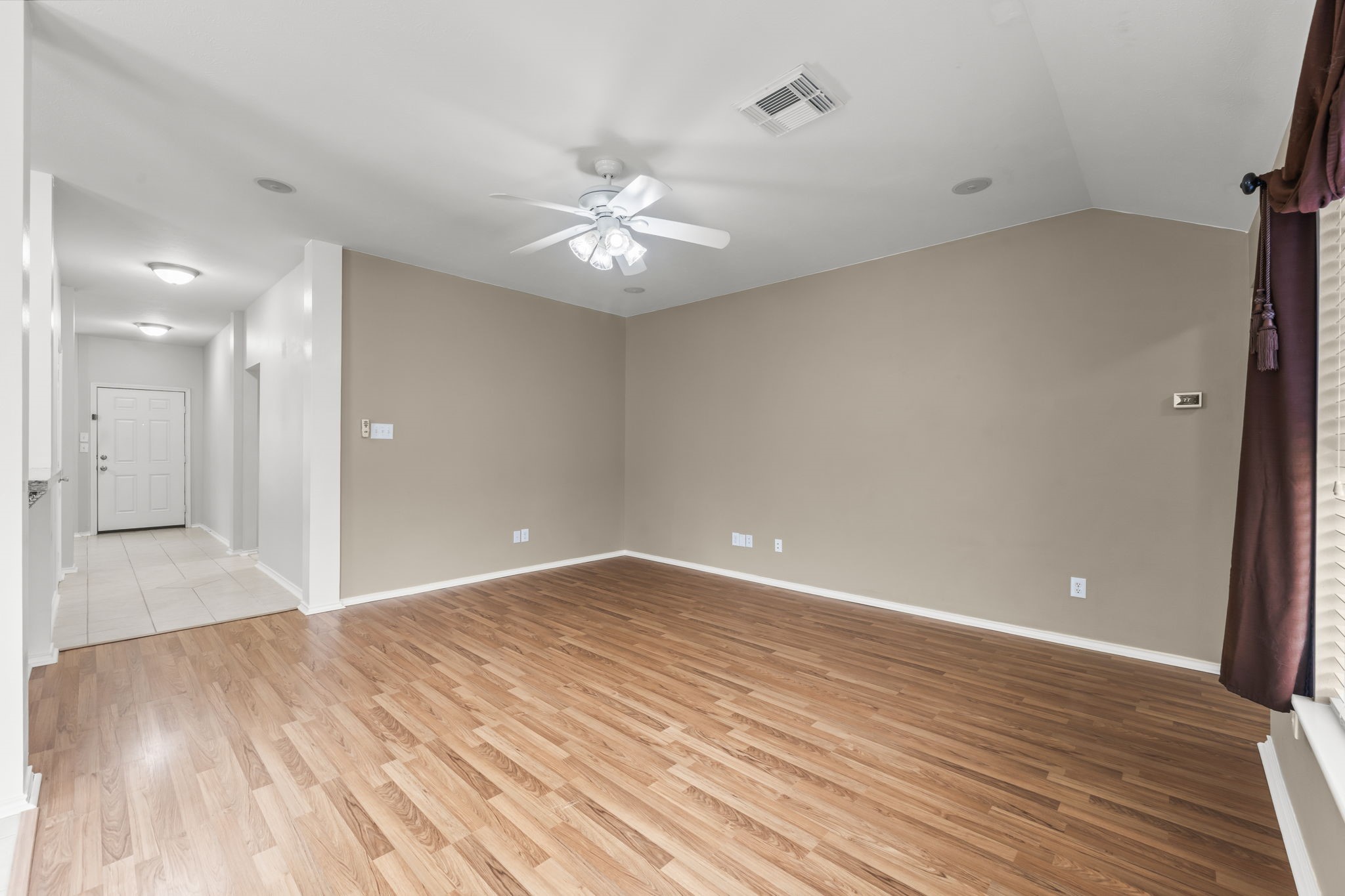 20507 Somerset Hill Court Property Photo 10