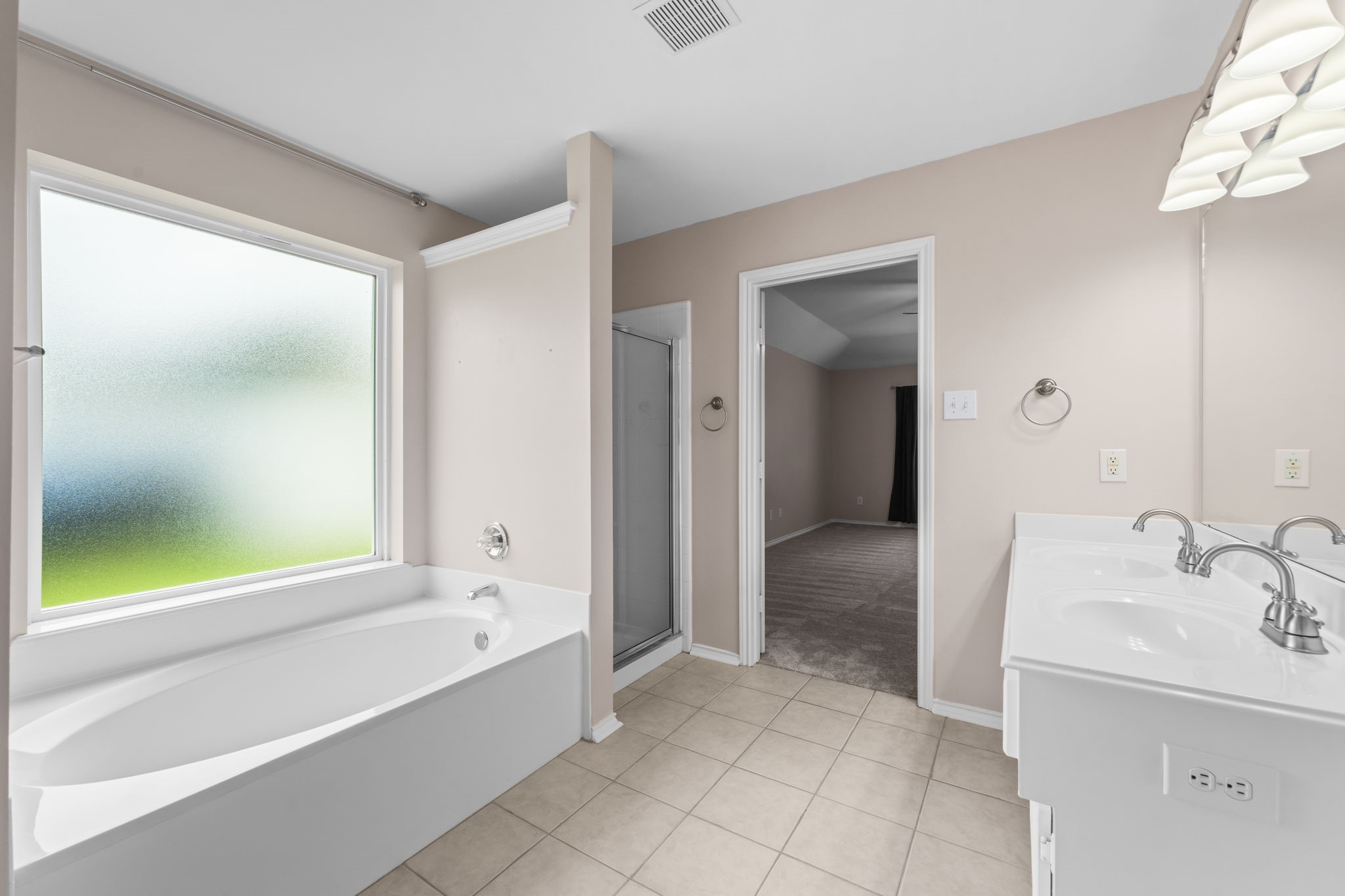 20507 Somerset Hill Court Property Photo 25