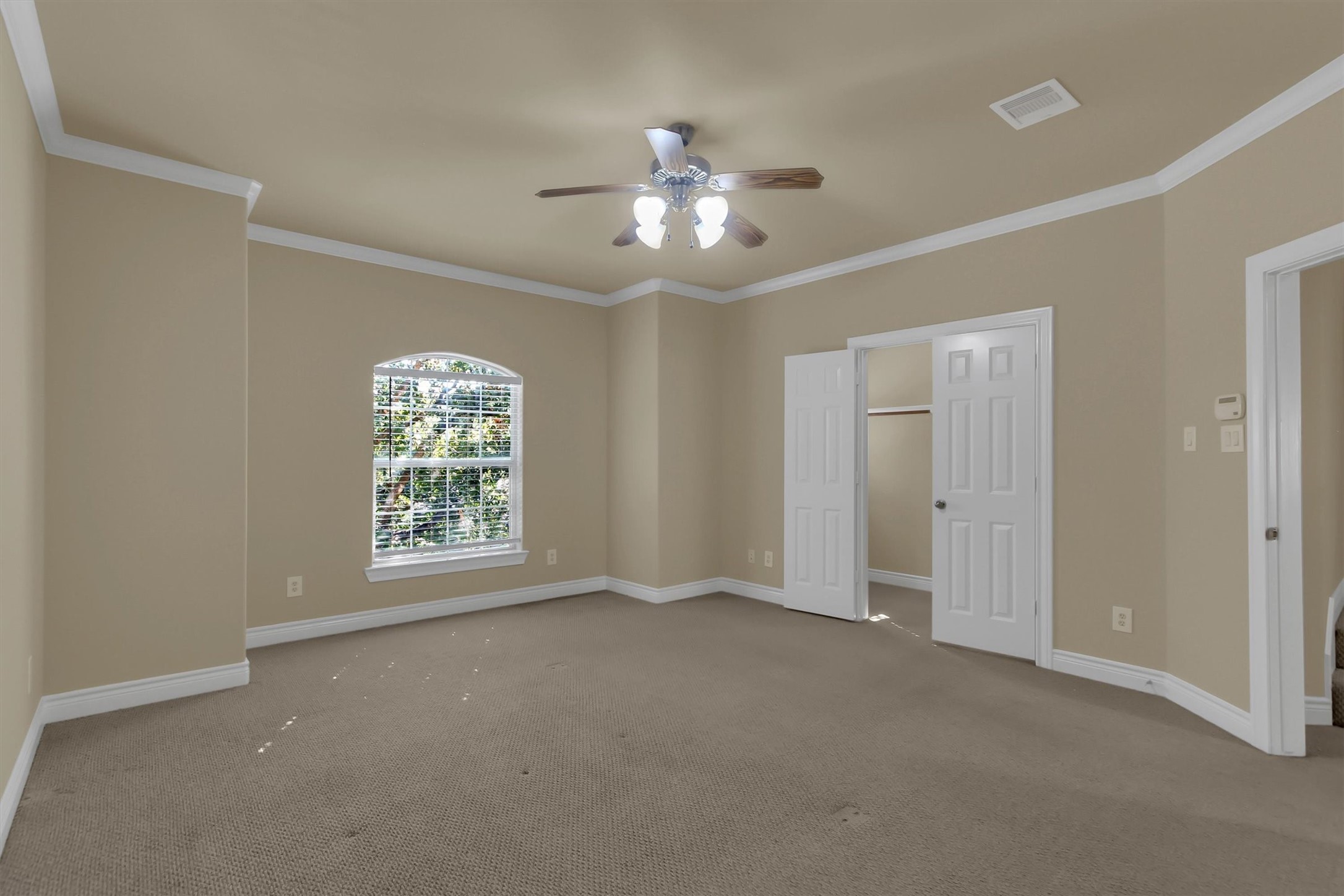 9006 Lakes At 610 Drive Property Photo 17