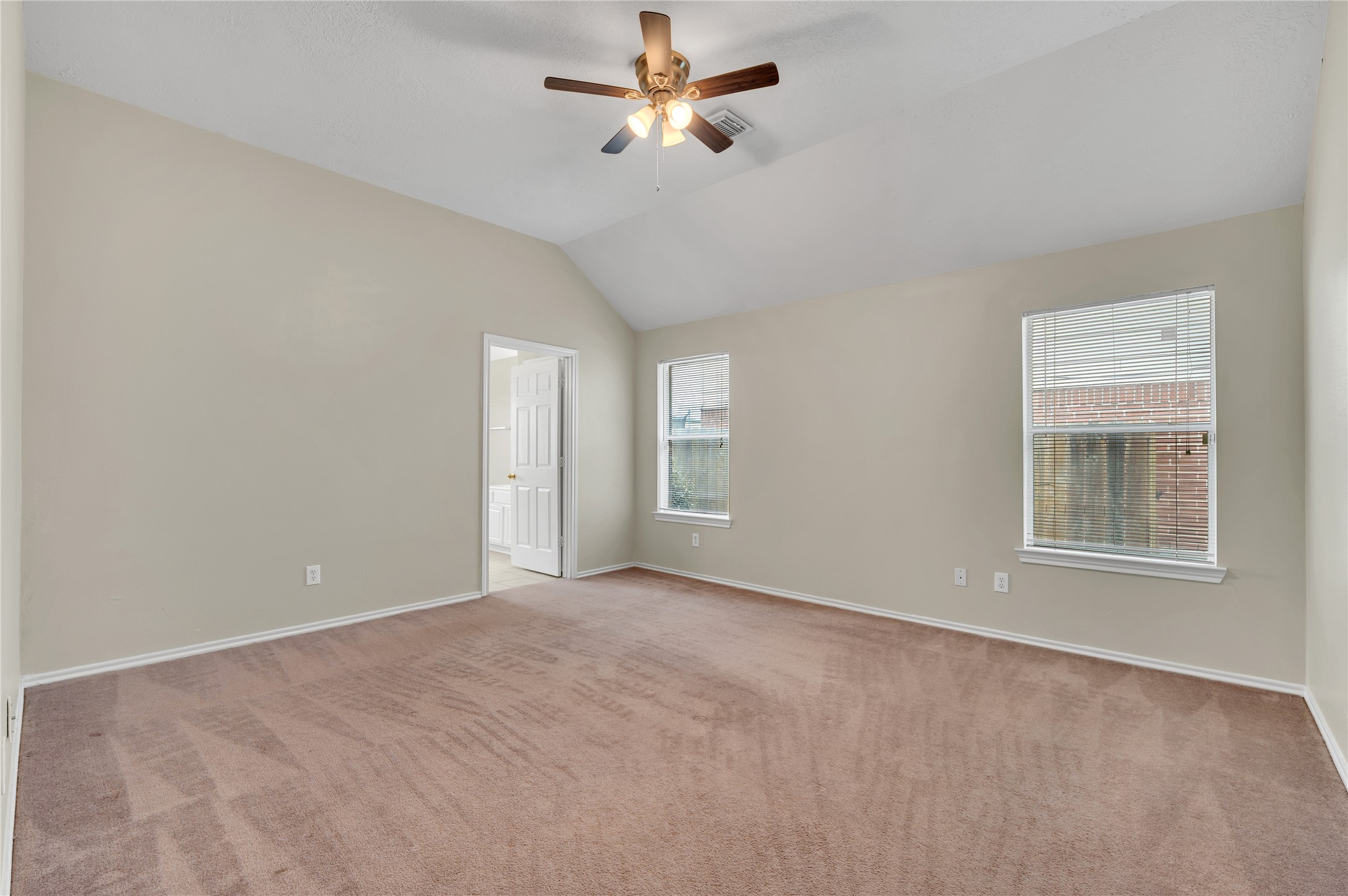 5010 Blanco Drive Property Photo 11