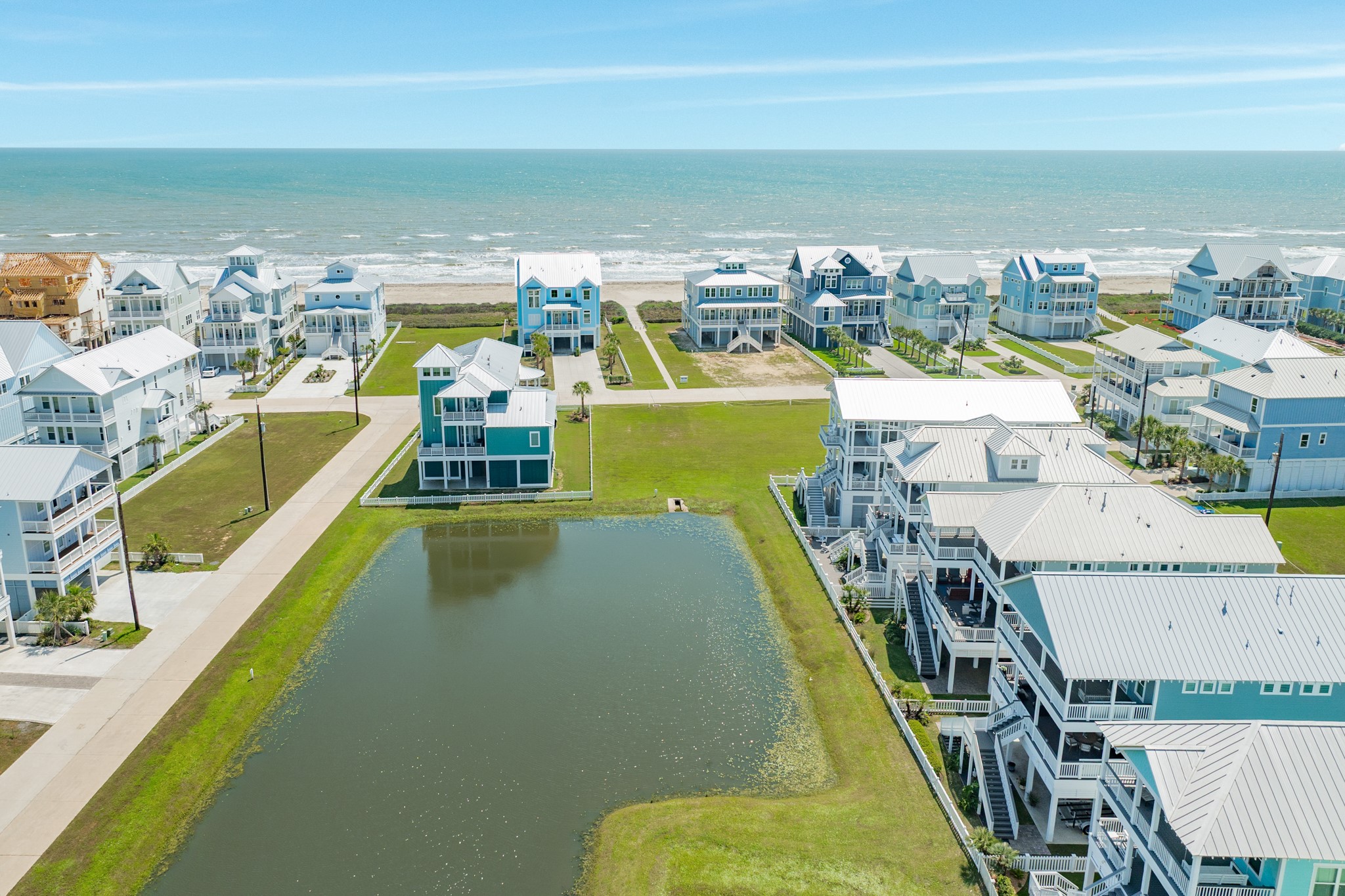 3827 Sea Breeze Lane Property Photo 45