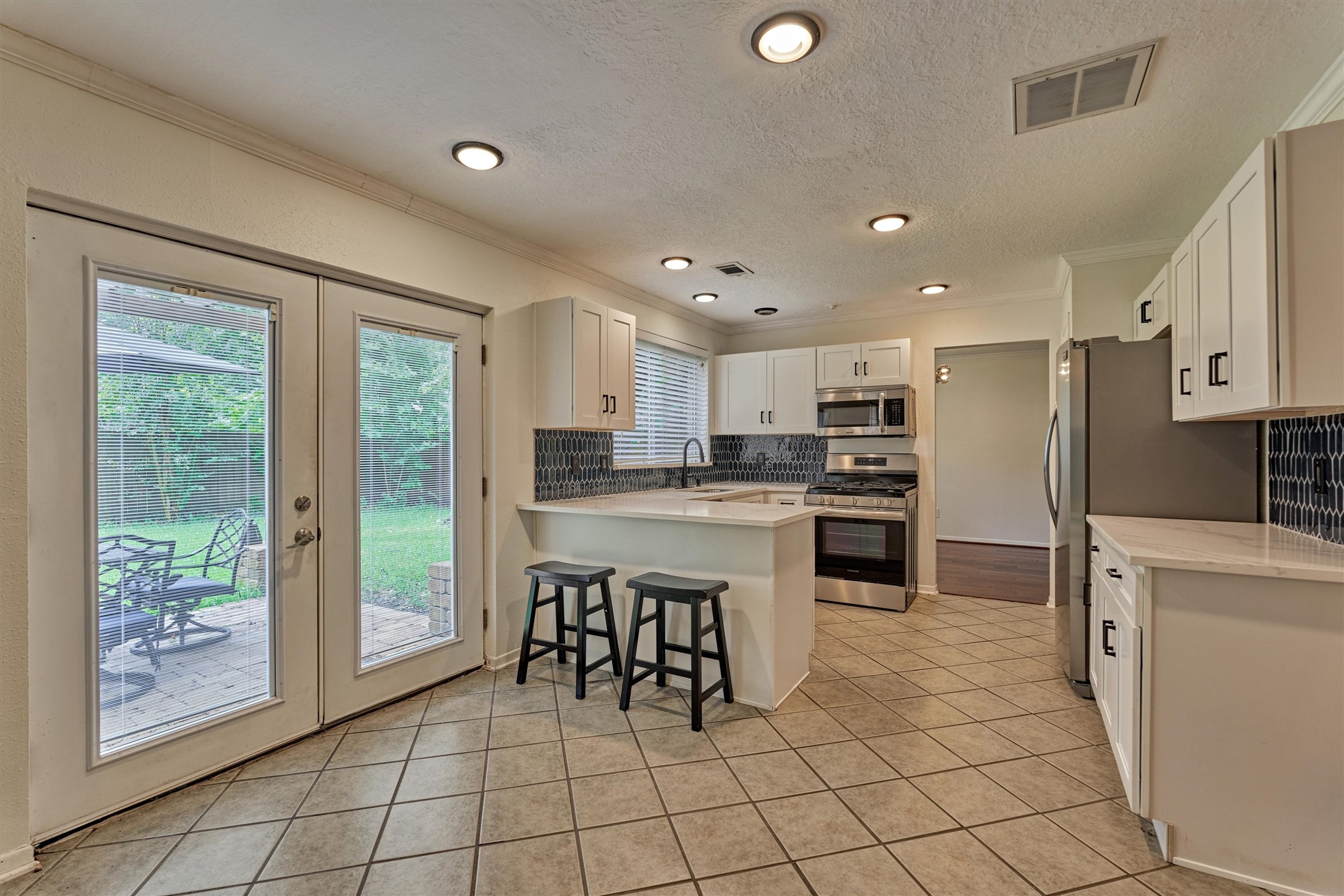 10 Lazy Morning Place Property Photo 13