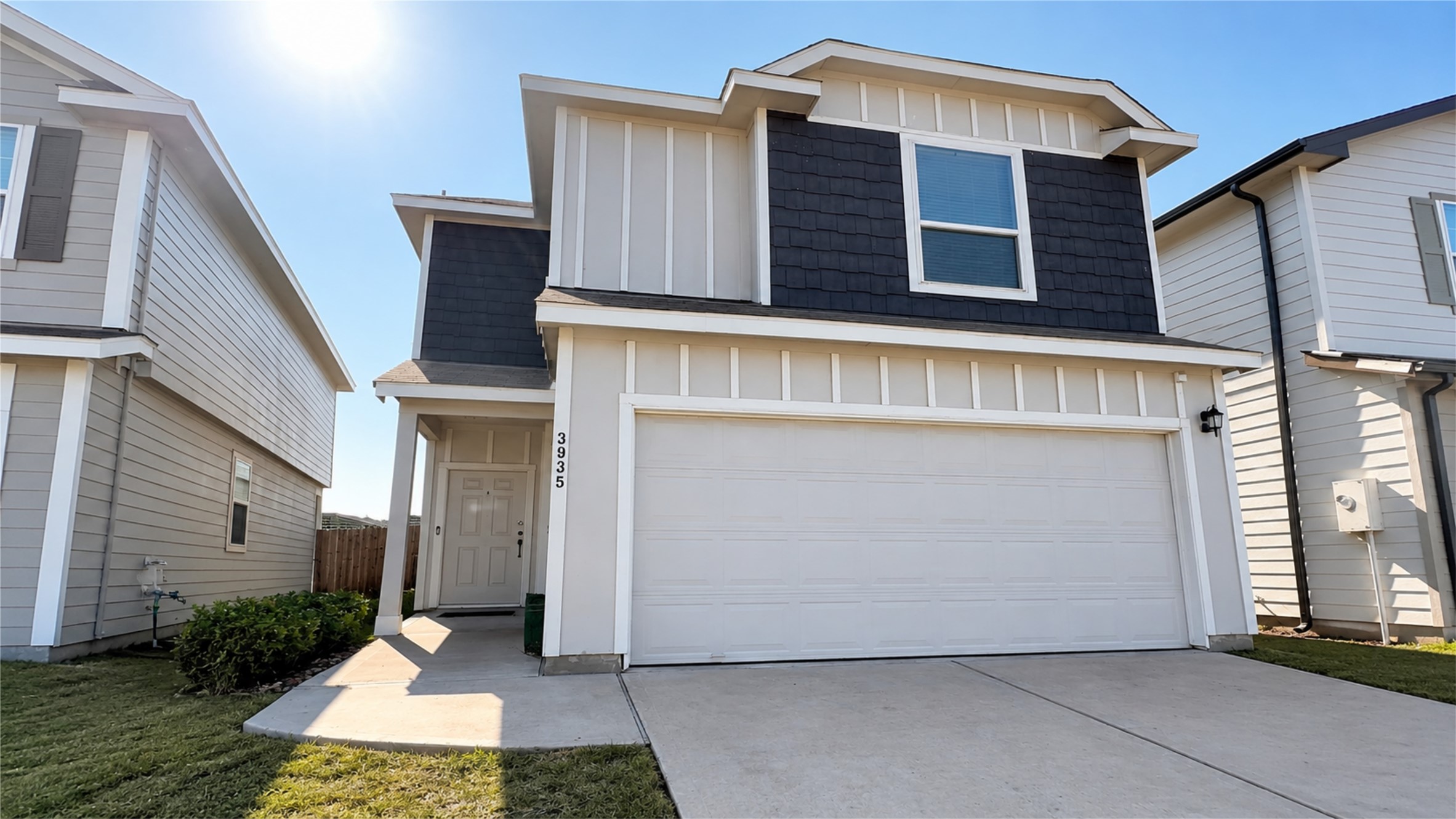 3935 Deledda Drive Property Photo 1