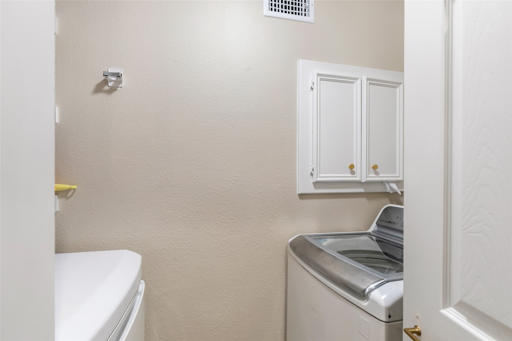 3714 Swift Creek Drive Property Photo 13
