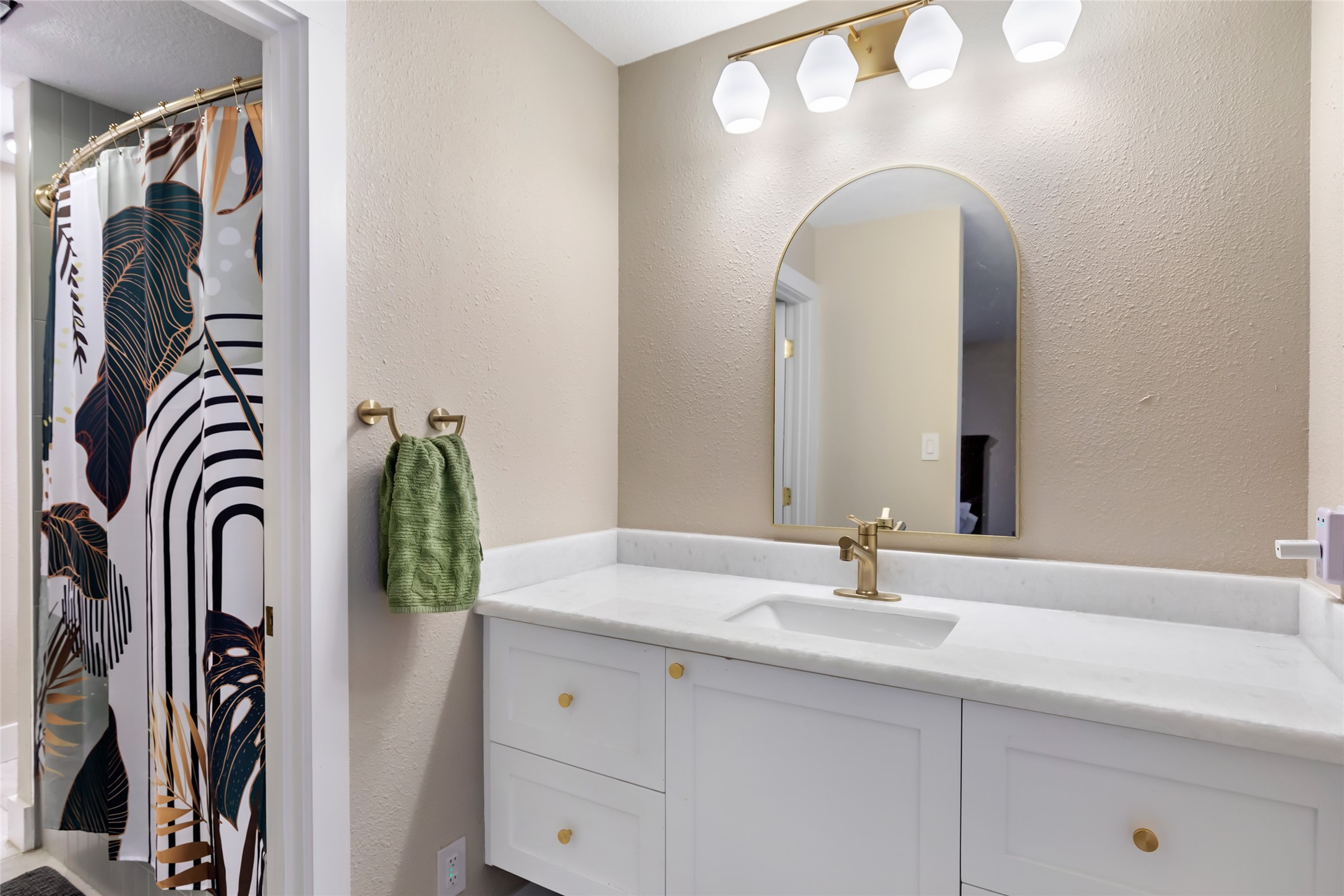 3714 Swift Creek Drive Property Photo 17