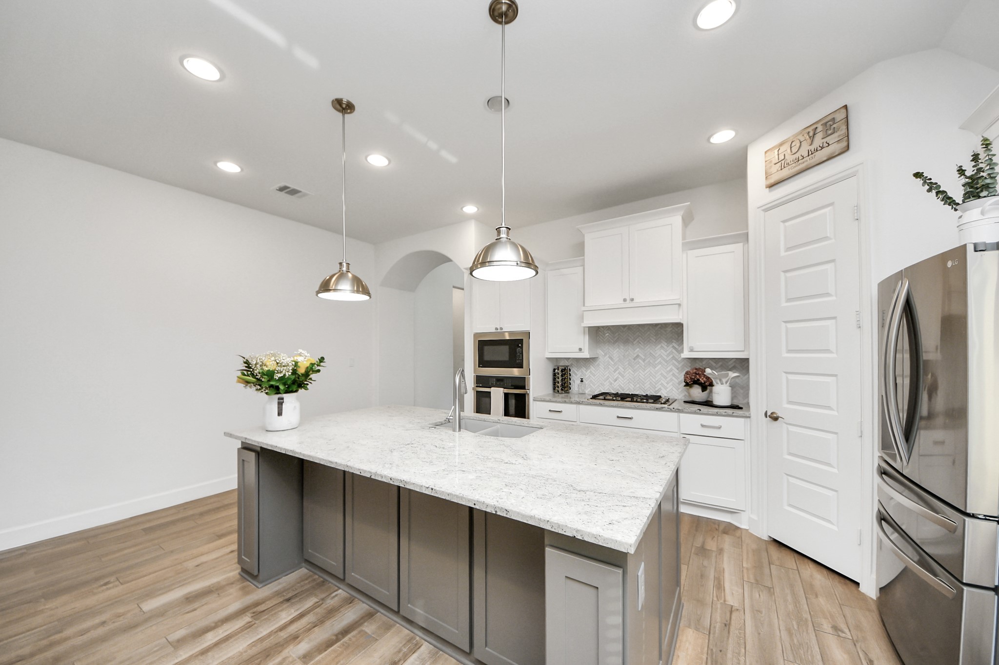 6907 Brazos Trail Court Property Photo 11