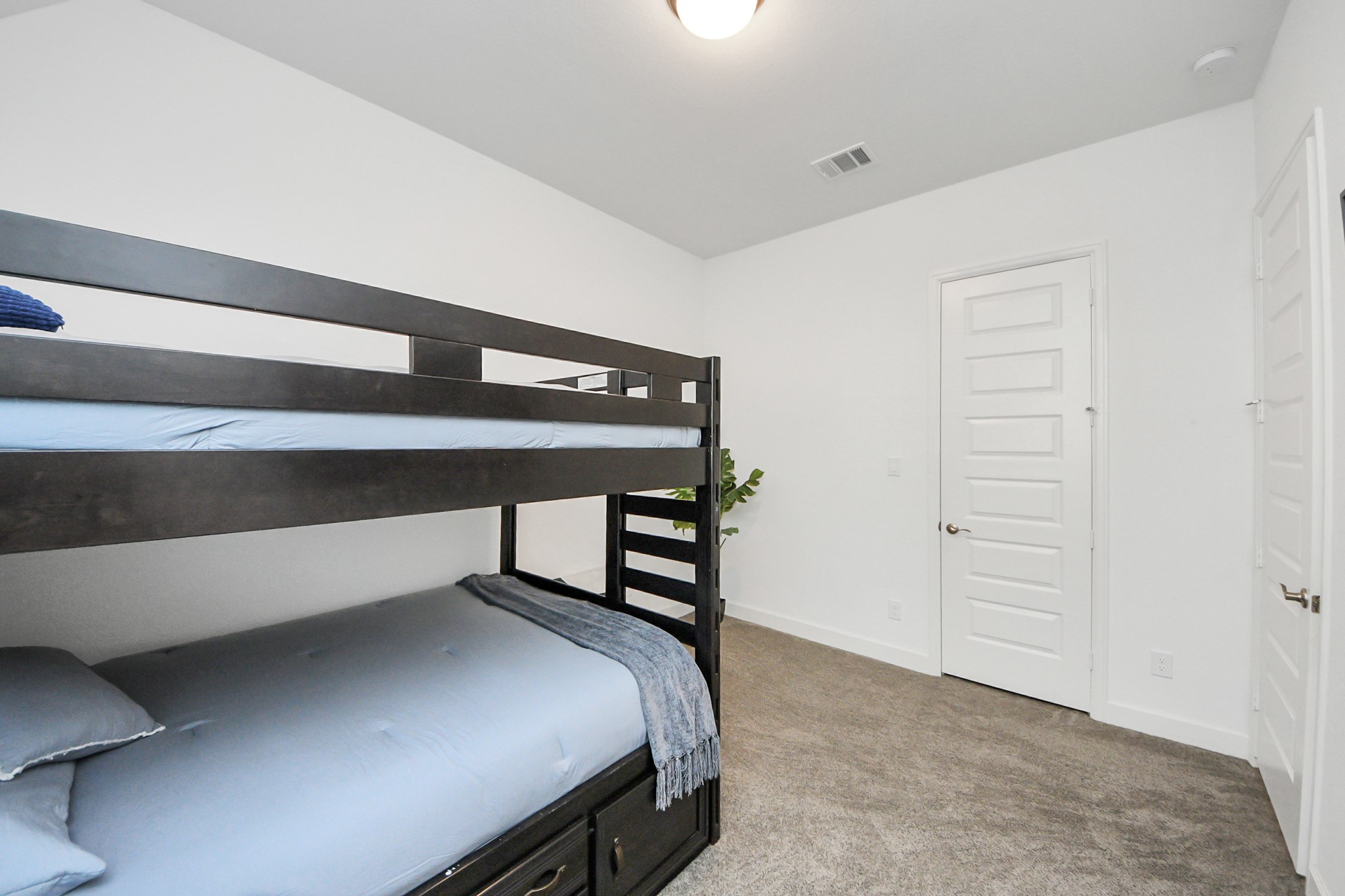 6907 Brazos Trail Court Property Photo 28