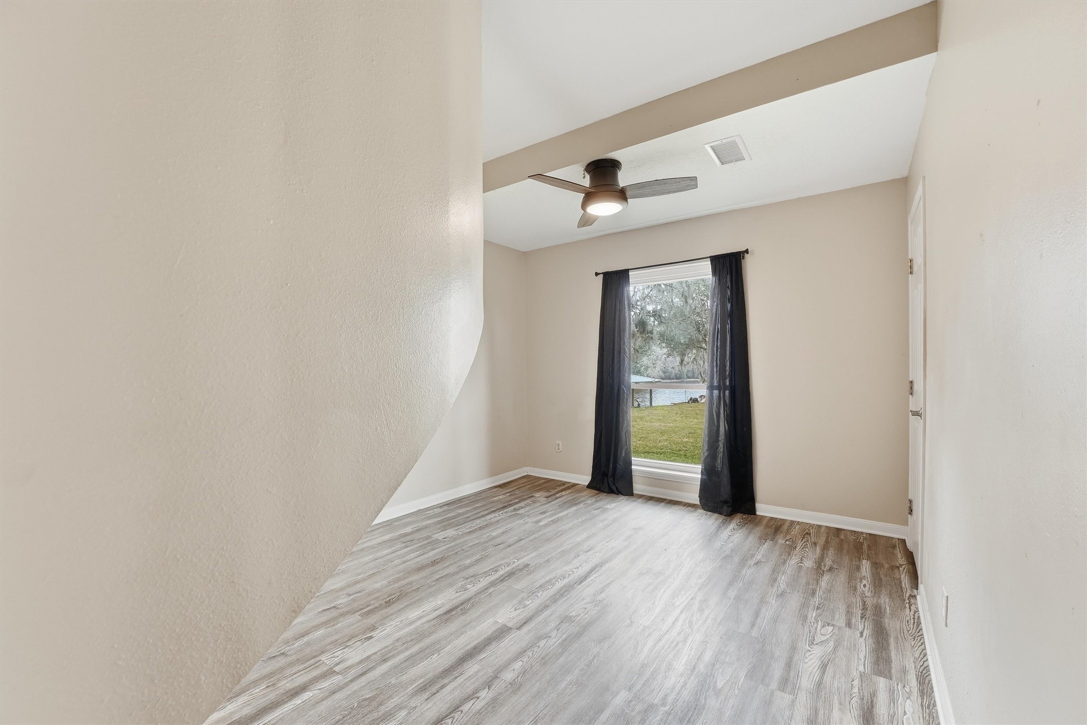 4701 County Road 747a Property Photo 17