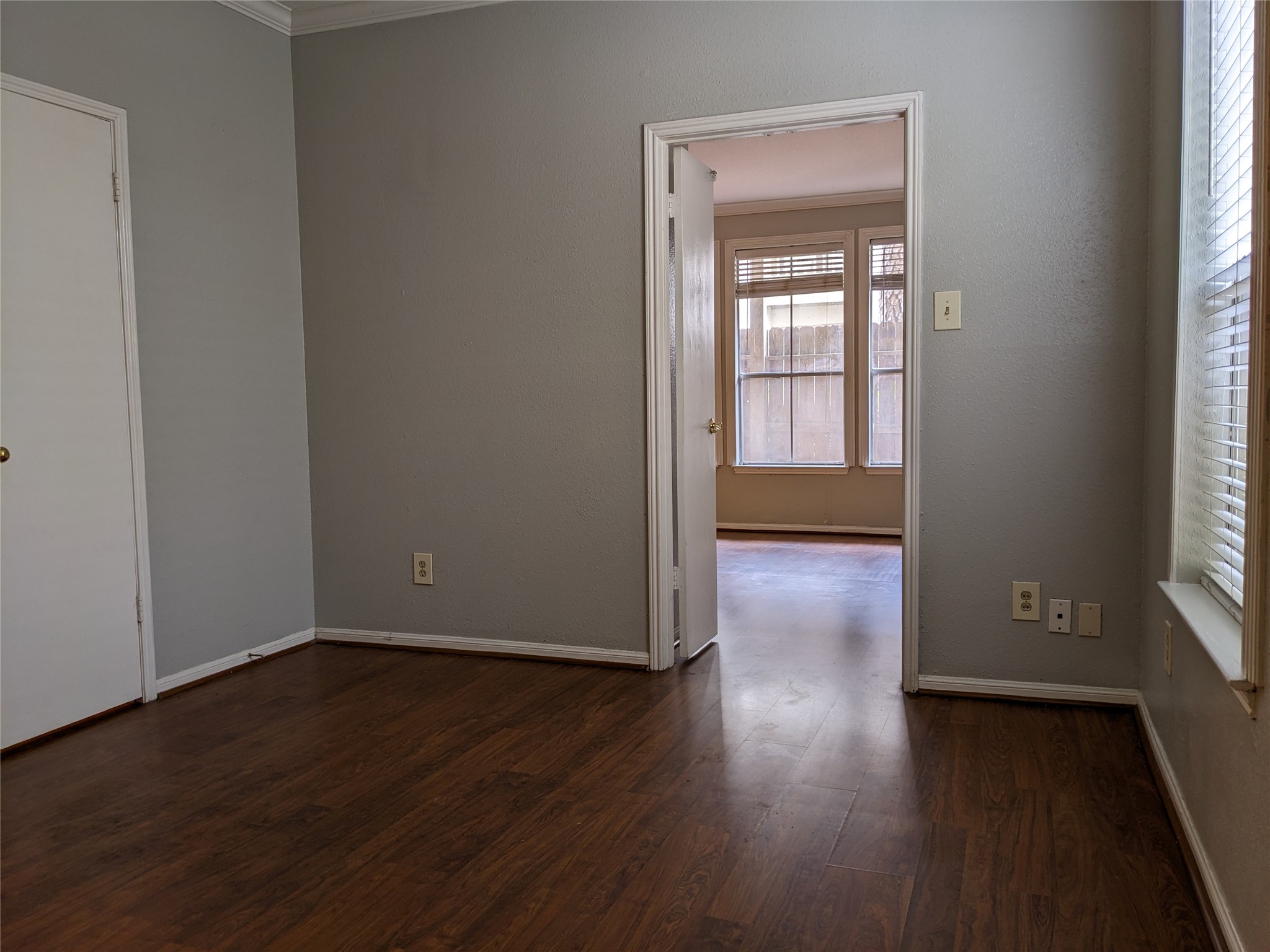 2100 Tanglewilde Street 241 Property Photo 11
