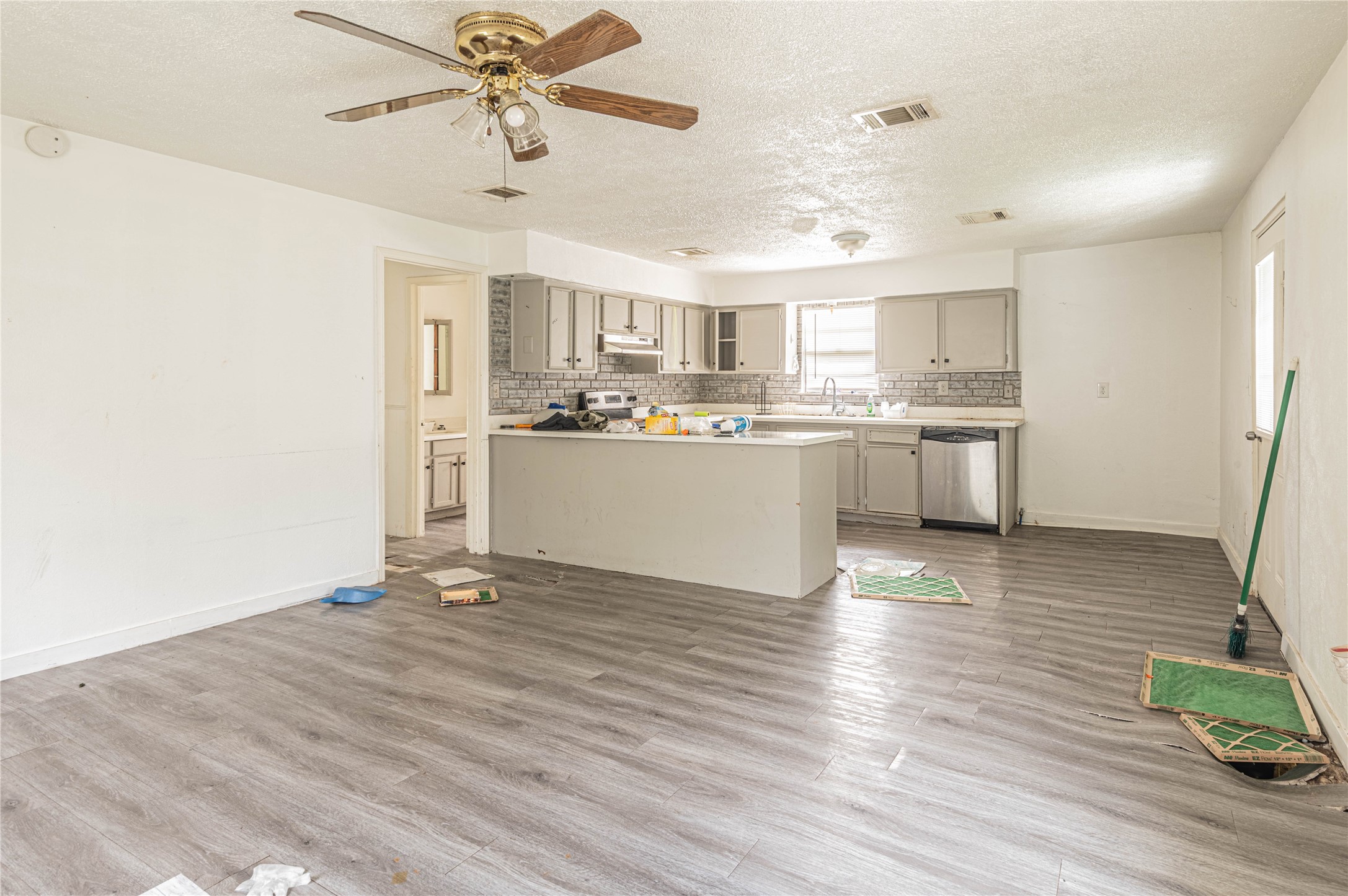 22316 E Martin Drive Property Photo 36