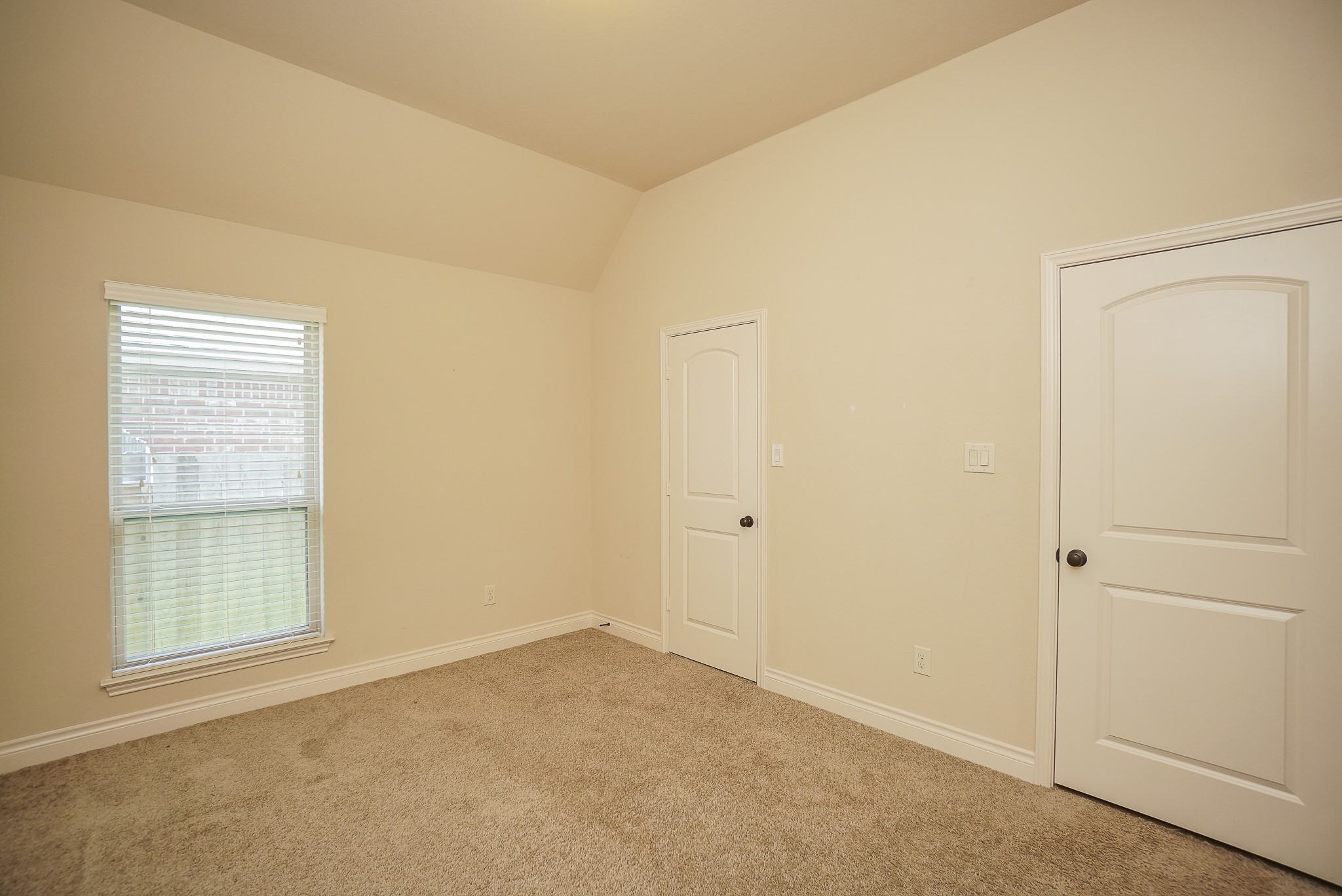 1215 Watercrest Park Lane Property Photo 16