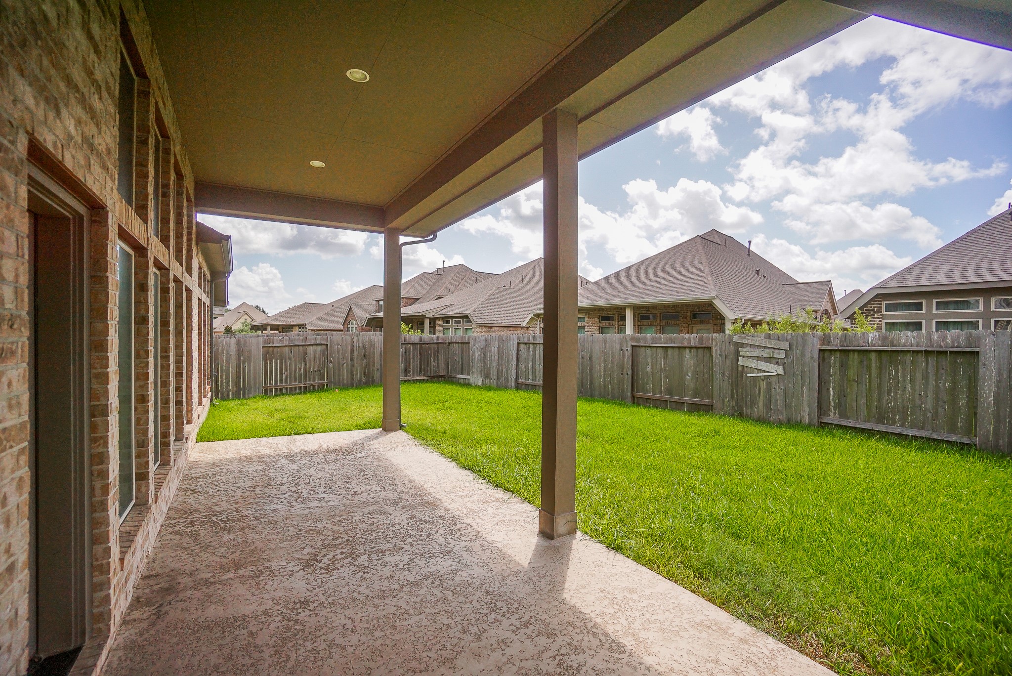 1215 Watercrest Park Lane Property Photo 21
