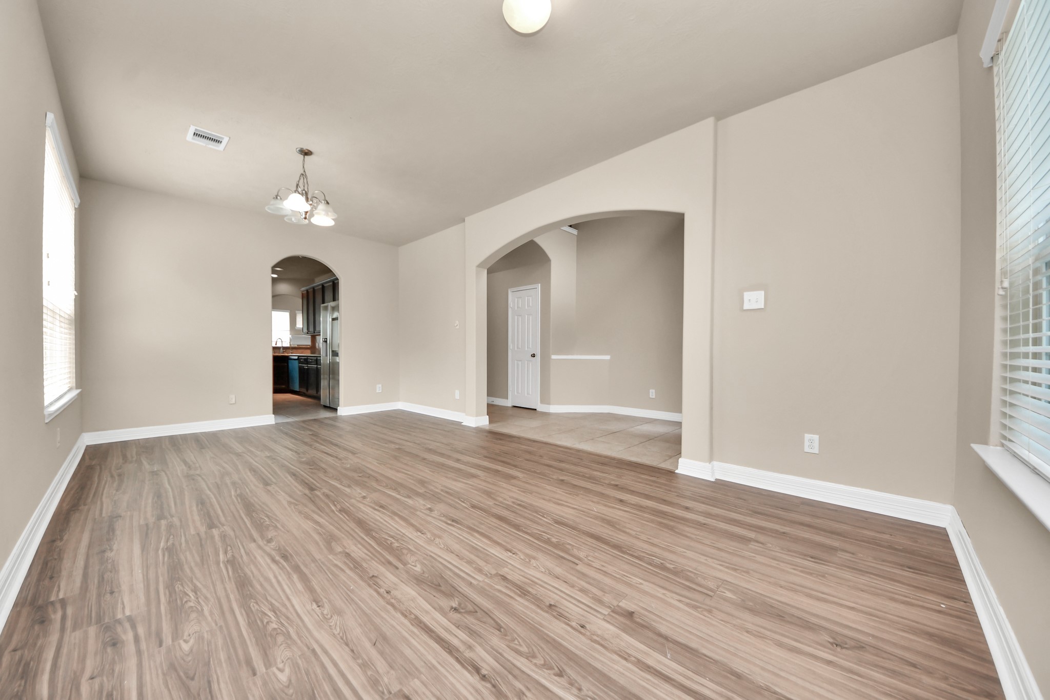 24711 Malca Manor Drive Property Photo 7