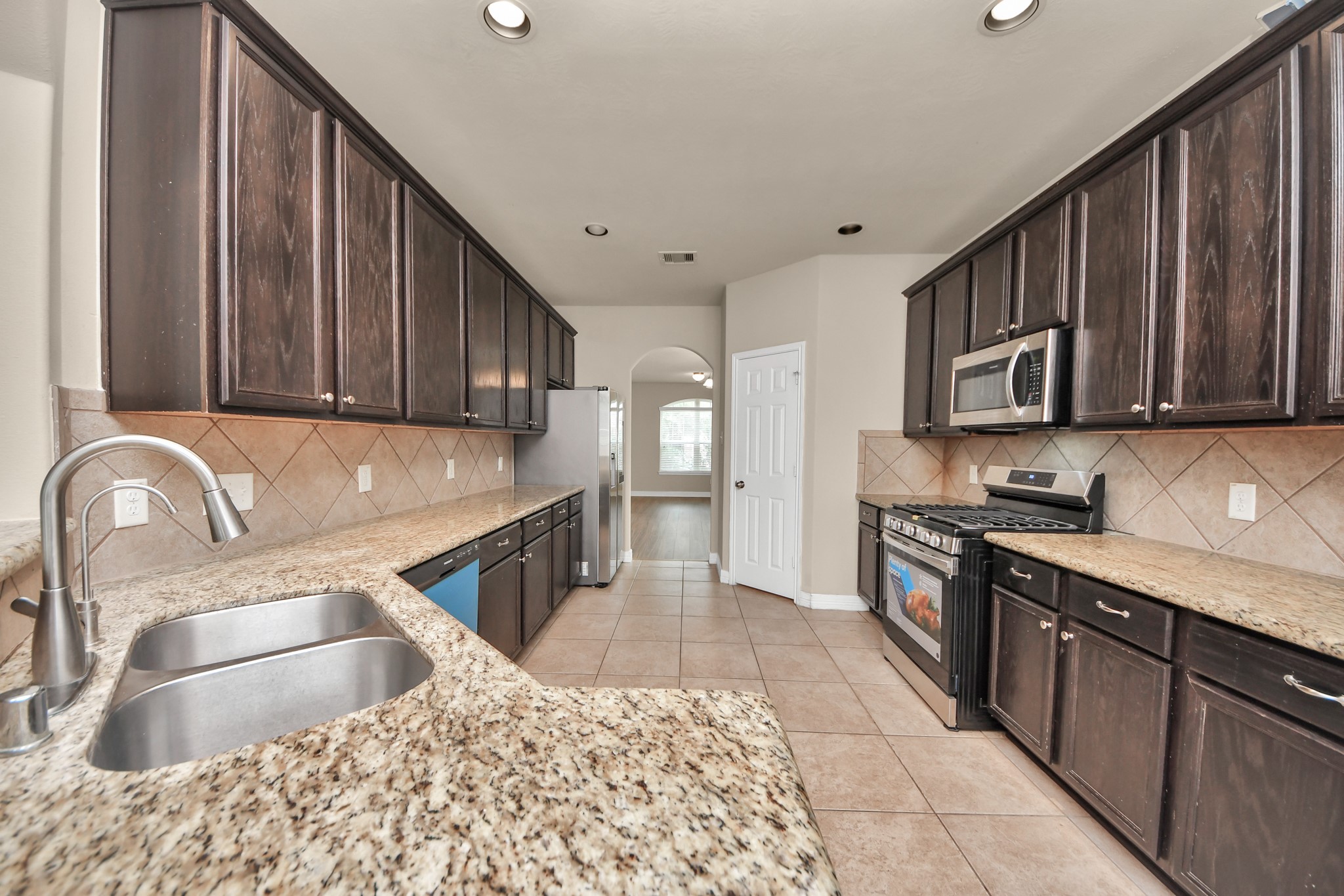 24711 Malca Manor Drive Property Photo 12