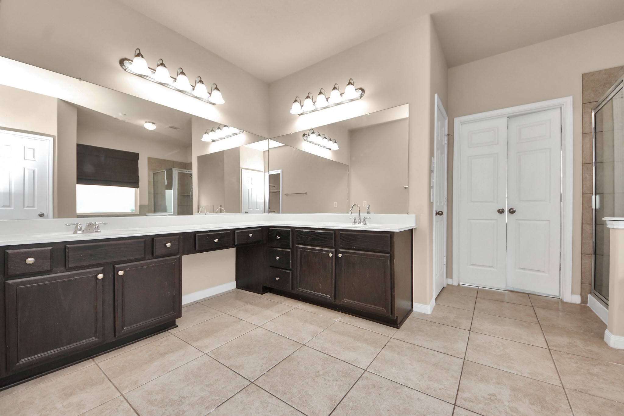 24711 Malca Manor Drive Property Photo 27
