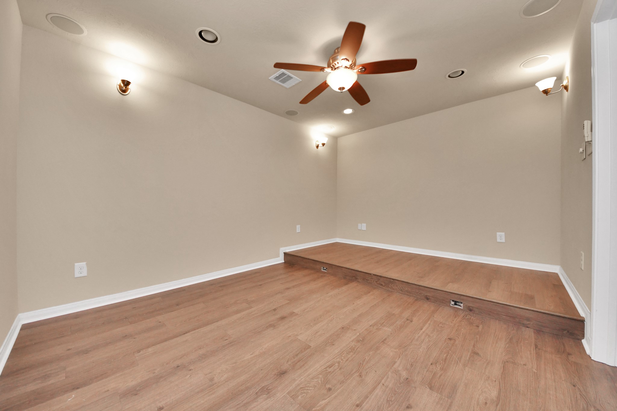 24711 Malca Manor Drive Property Photo 42