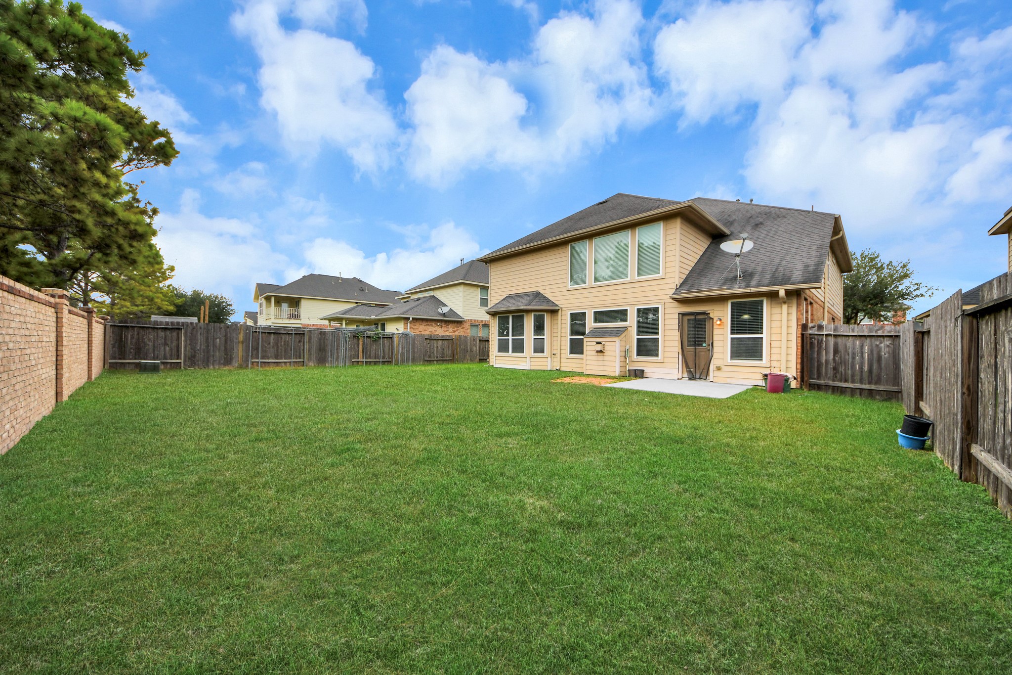 24711 Malca Manor Drive Property Photo 45