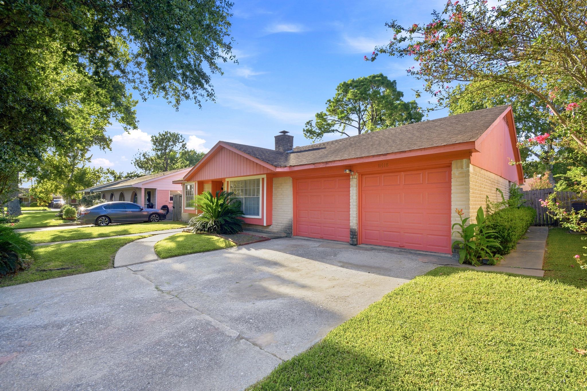 11418 Hendon Lane Property Photo 3