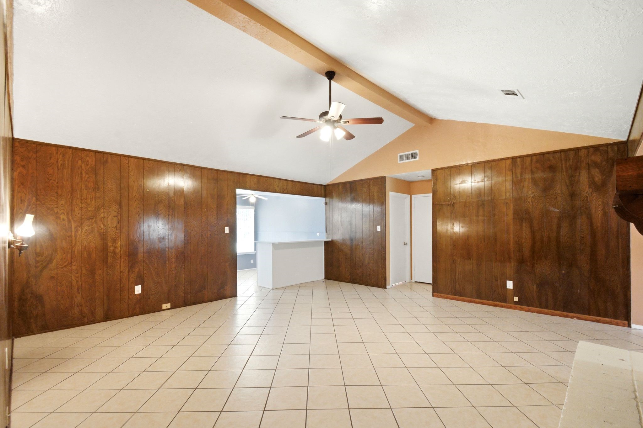 11418 Hendon Lane Property Photo 8