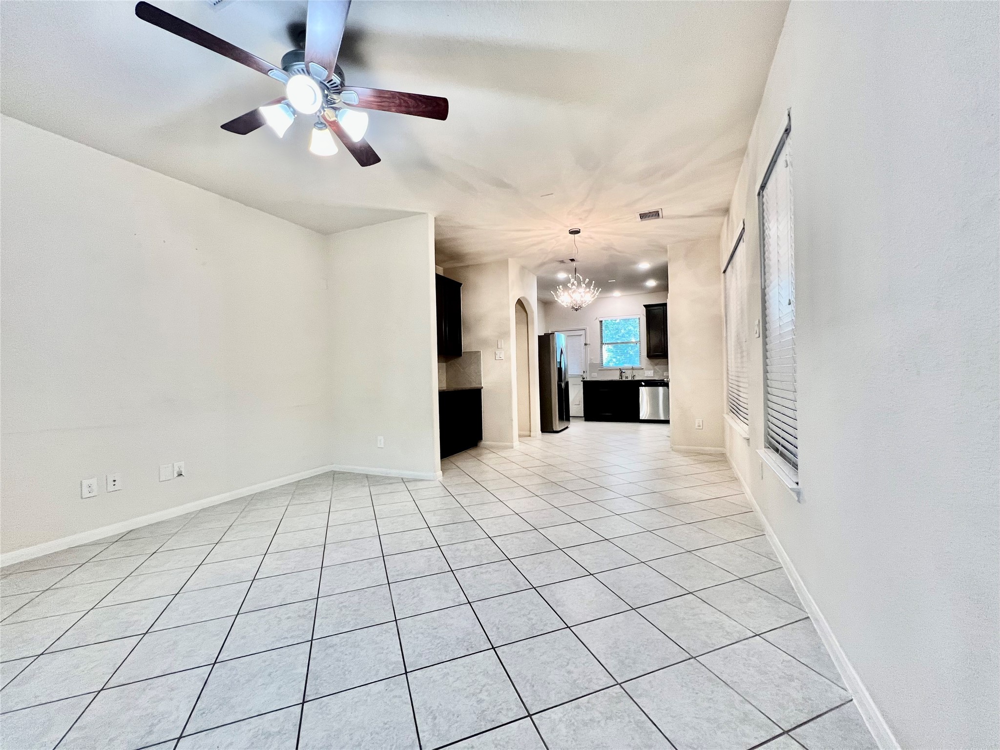 1907 Sophia Drive Property Photo 5