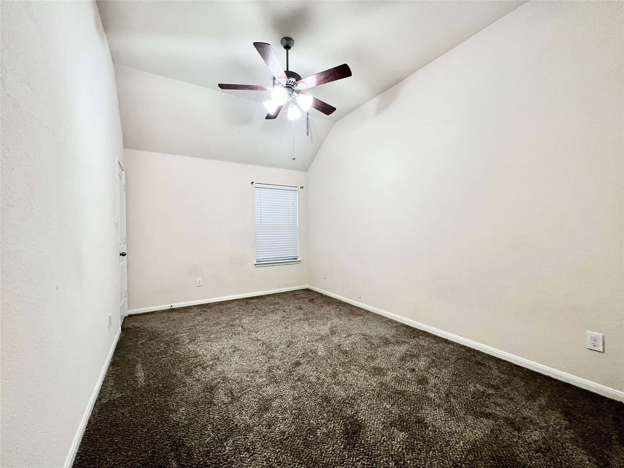 1907 Sophia Drive Property Photo 22