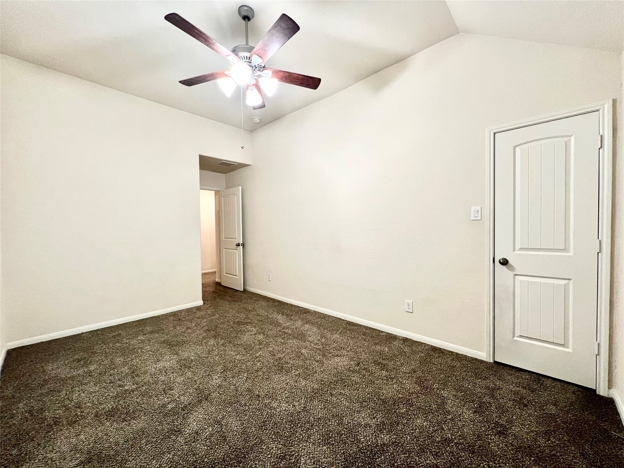 1907 Sophia Drive Property Photo 23