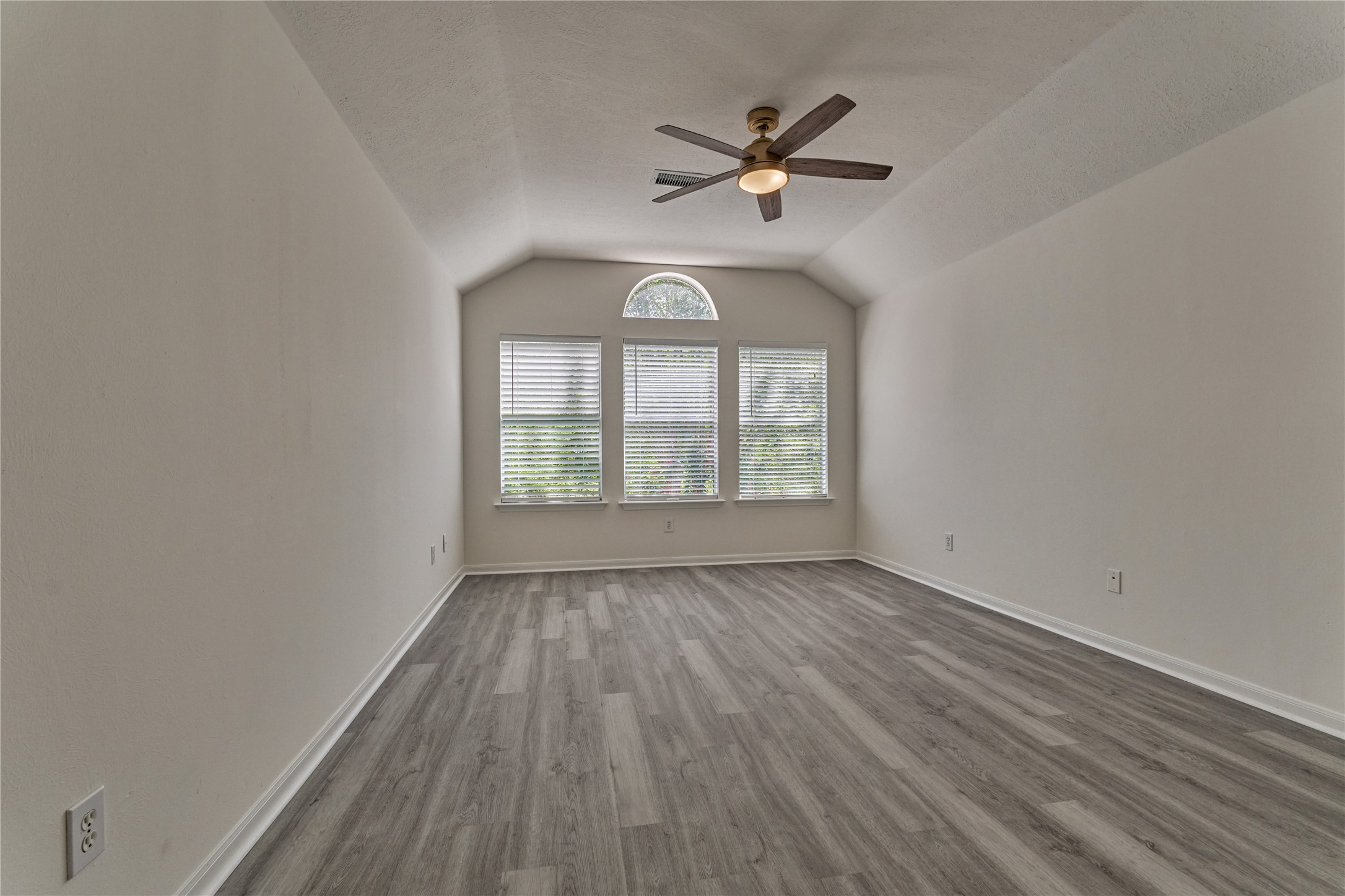 66 Valley Oaks Circle Property Photo 31
