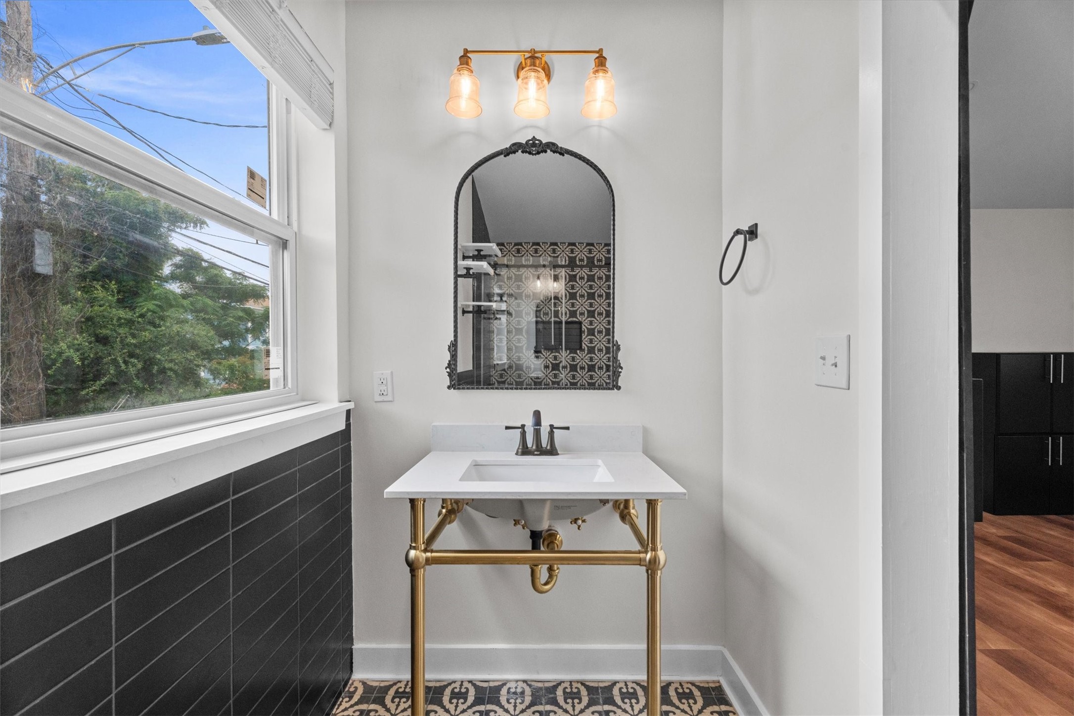 1522 Ball Street Property Photo 47