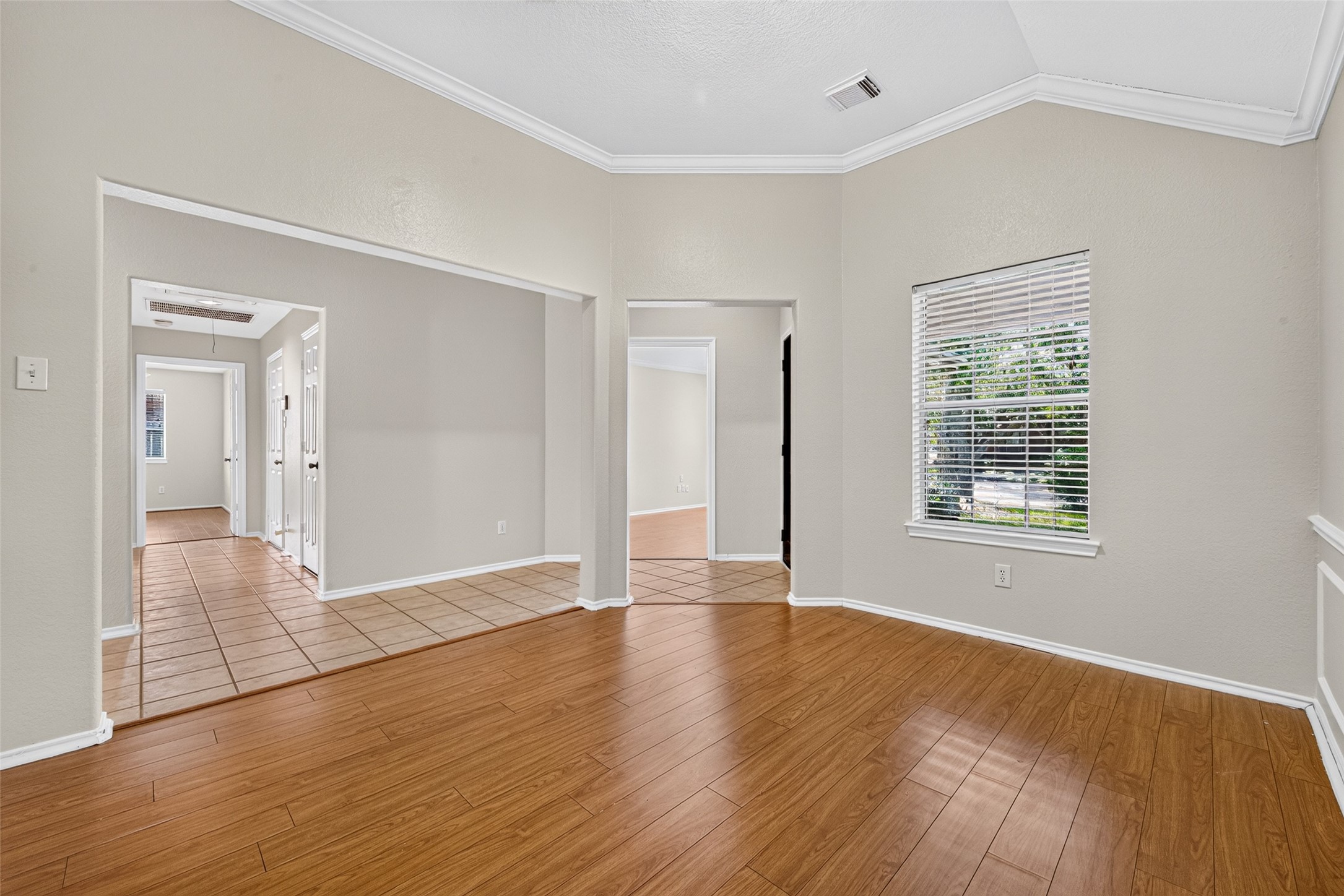 4903 Chappel Hill Drive Property Photo 5