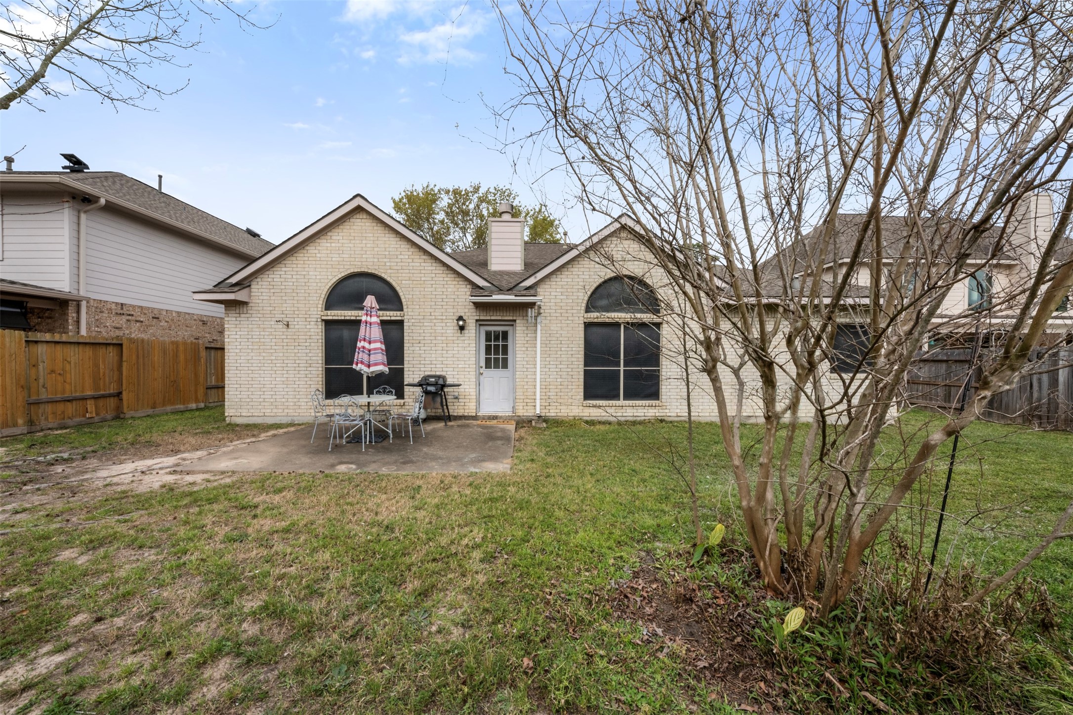 9211 Memorial Hills Drive Property Photo 25
