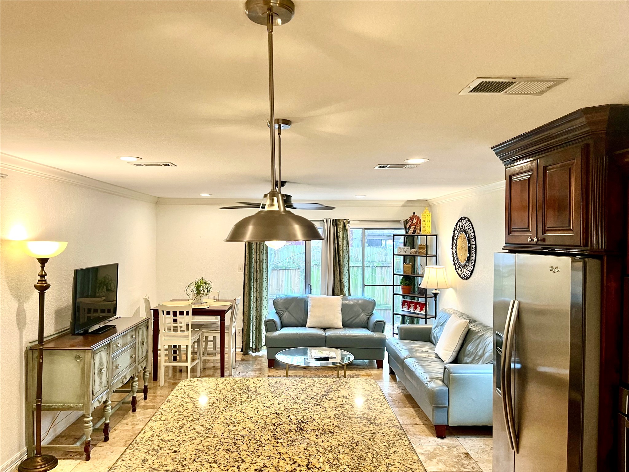 2109 N Red Cedar Circle Property Photo 1