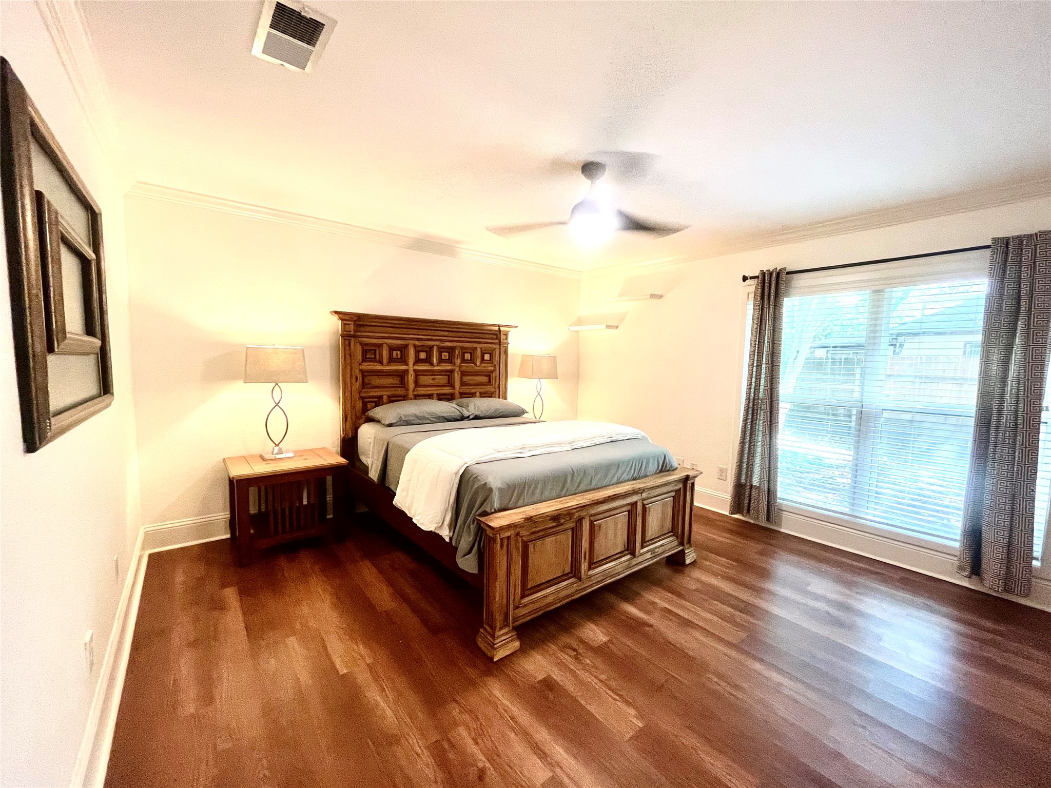2109 N Red Cedar Circle Property Photo 8