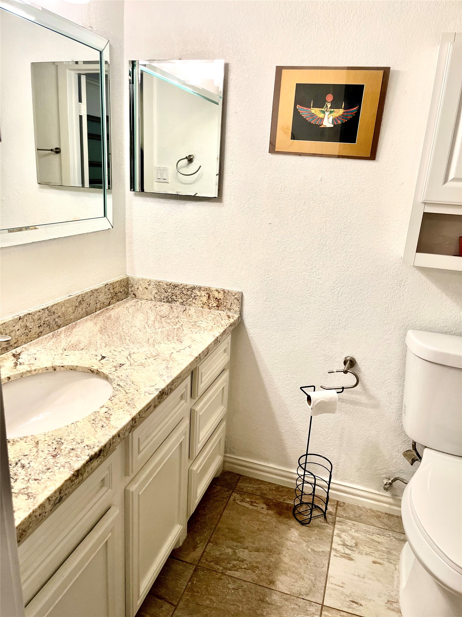 2109 N Red Cedar Circle Property Photo 11