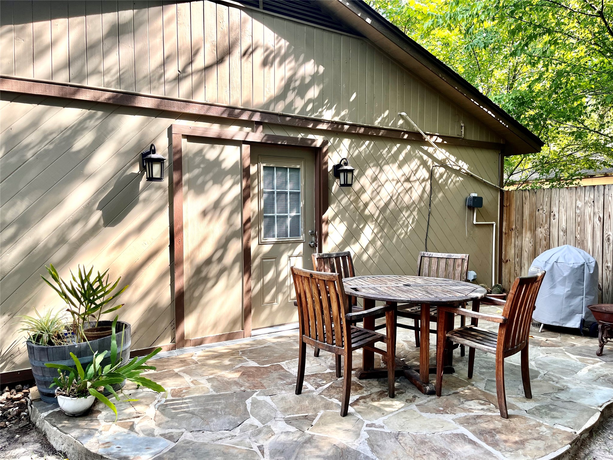 2109 N Red Cedar Circle Property Photo 20