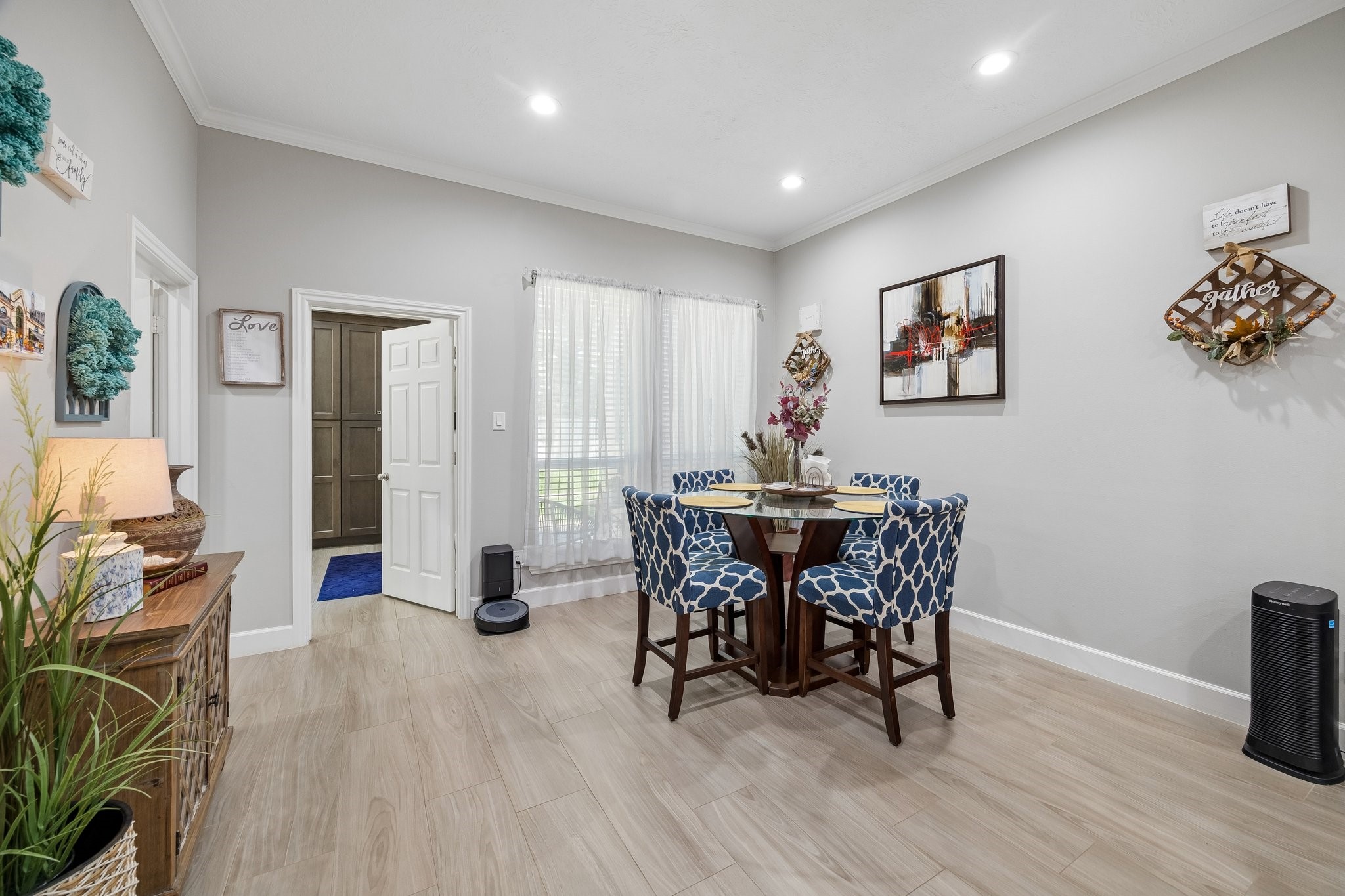2102 Hickory Village Circle Property Photo 15