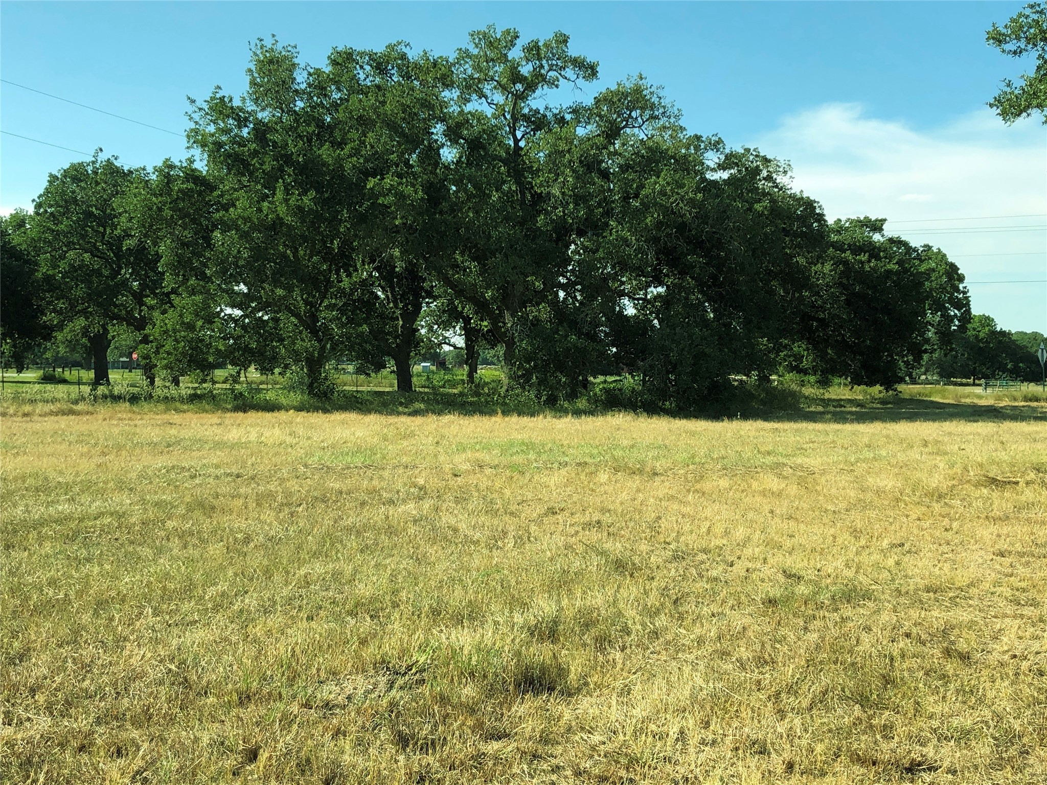 153 PVT 1671 Property Photo 1