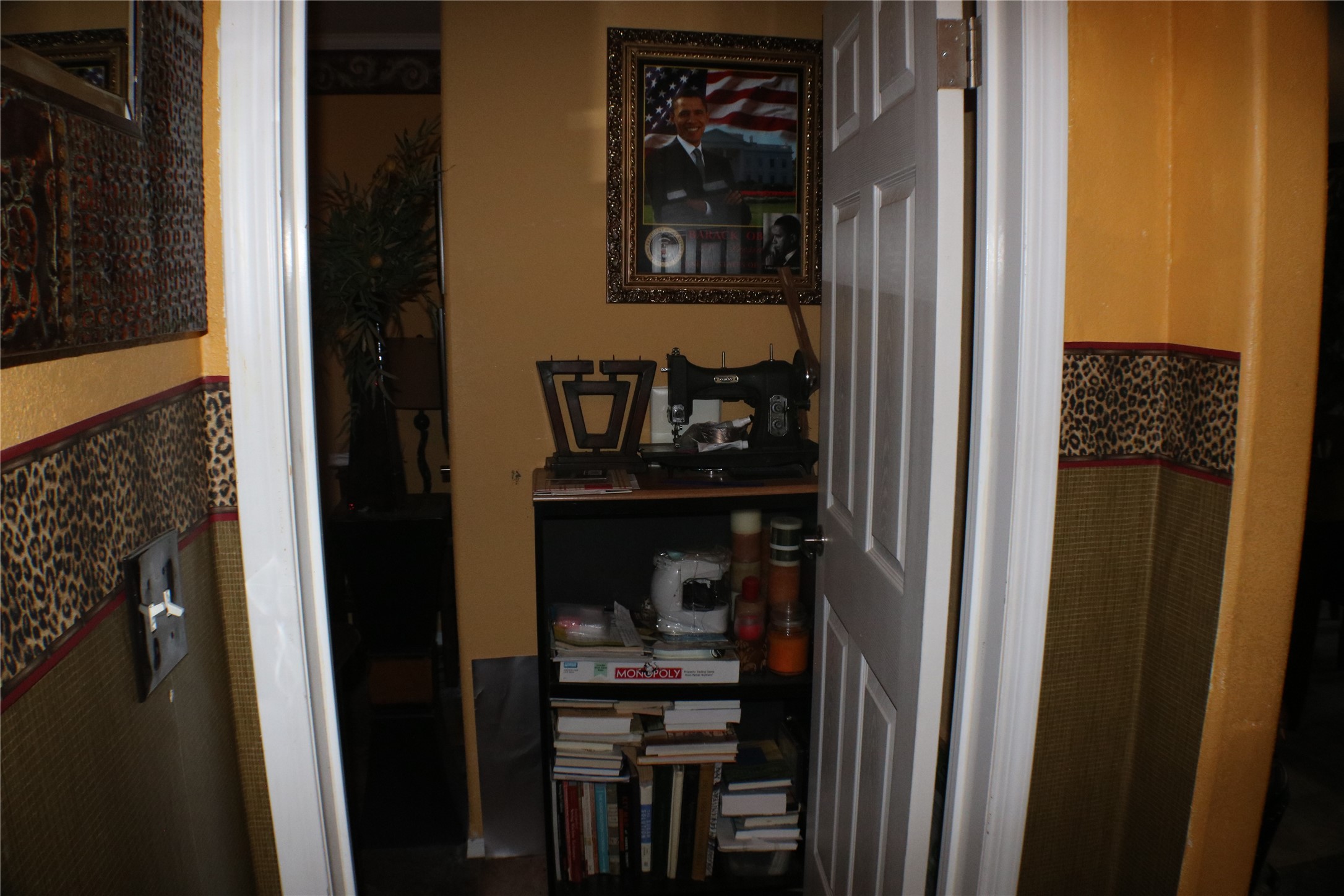 9401 Hillis Street Property Photo 14