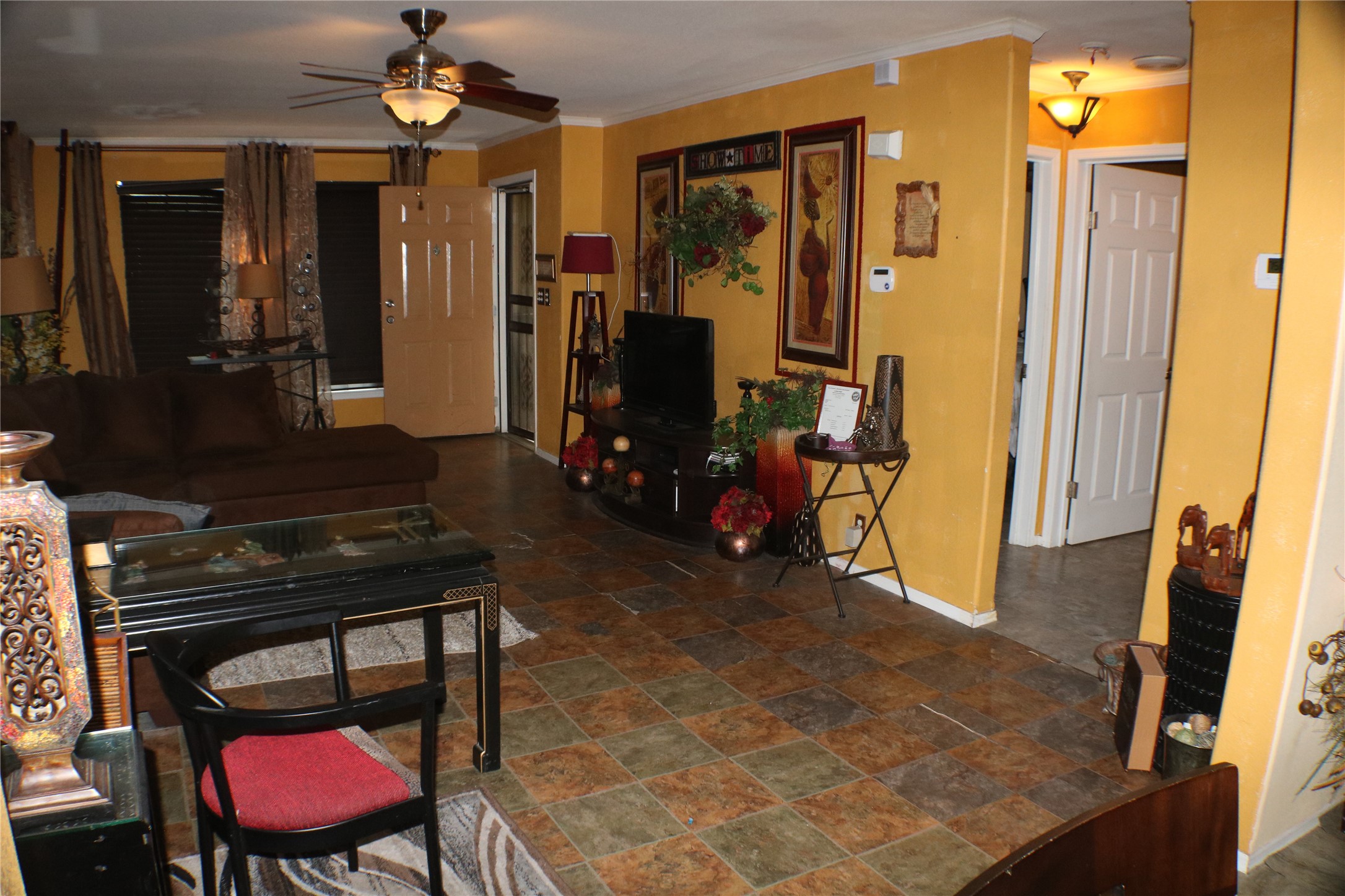 9401 Hillis Street Property Photo 15