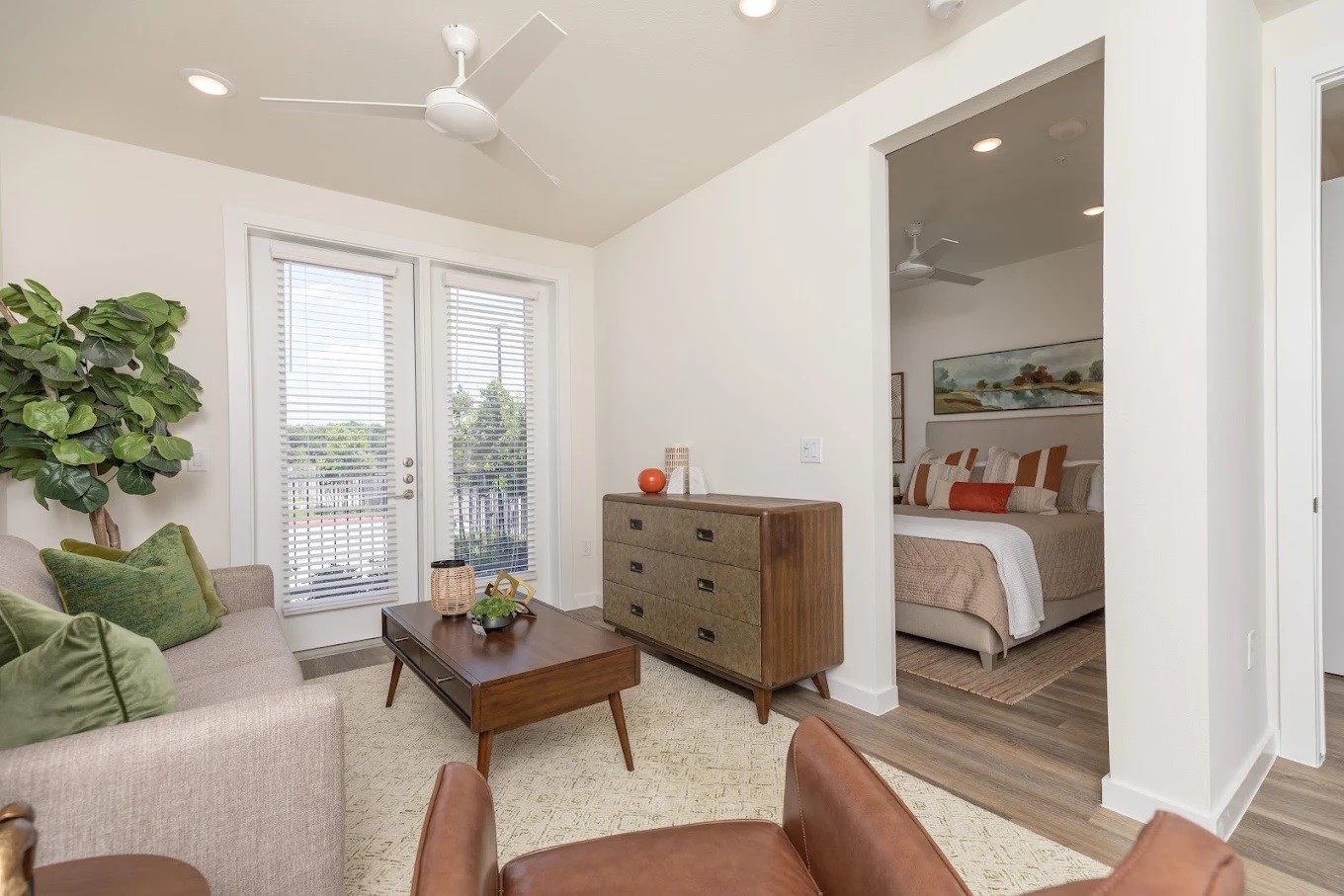 1690 North Loop 371 Property Photo 2