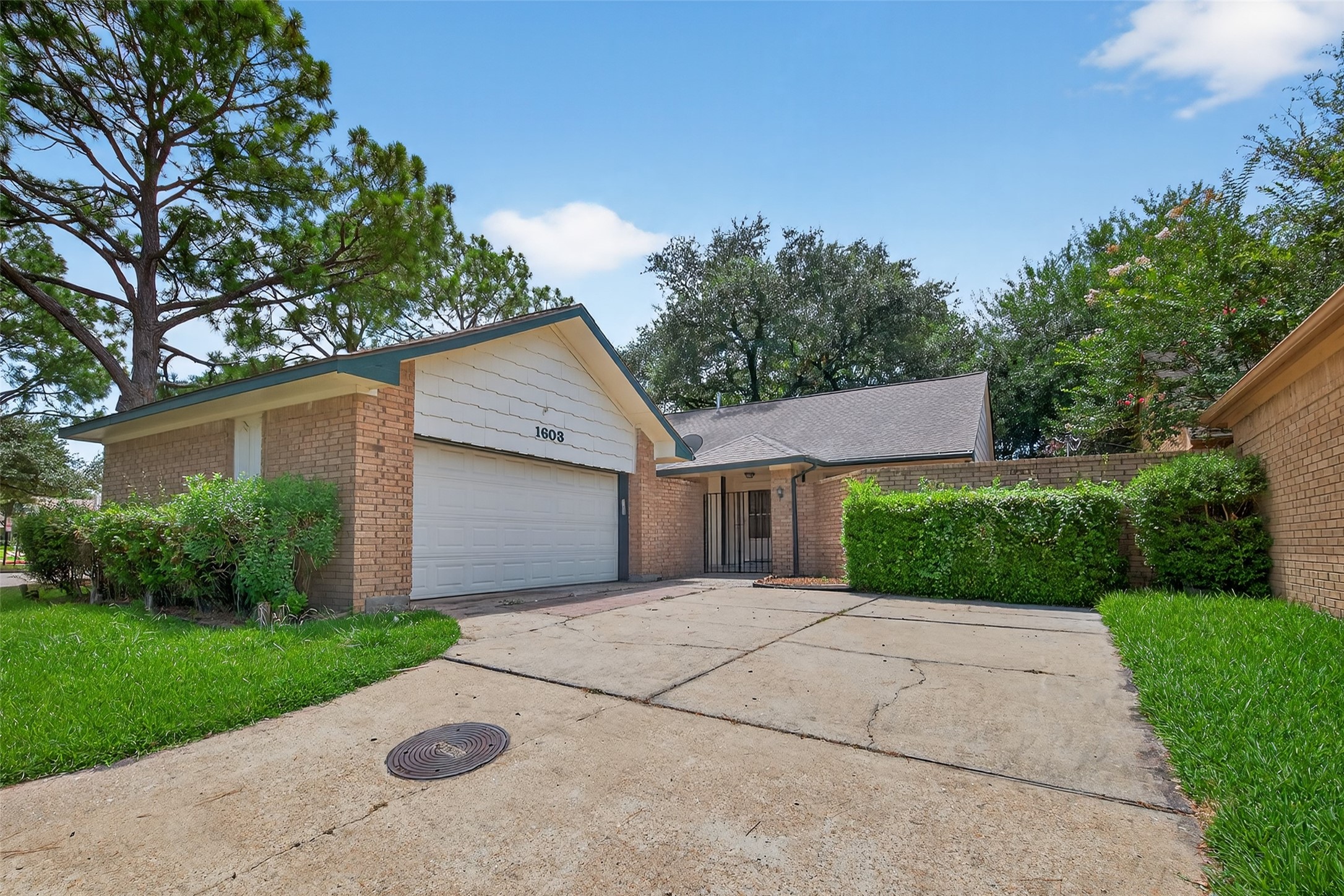1603 Mary Mount Way Property Photo 1