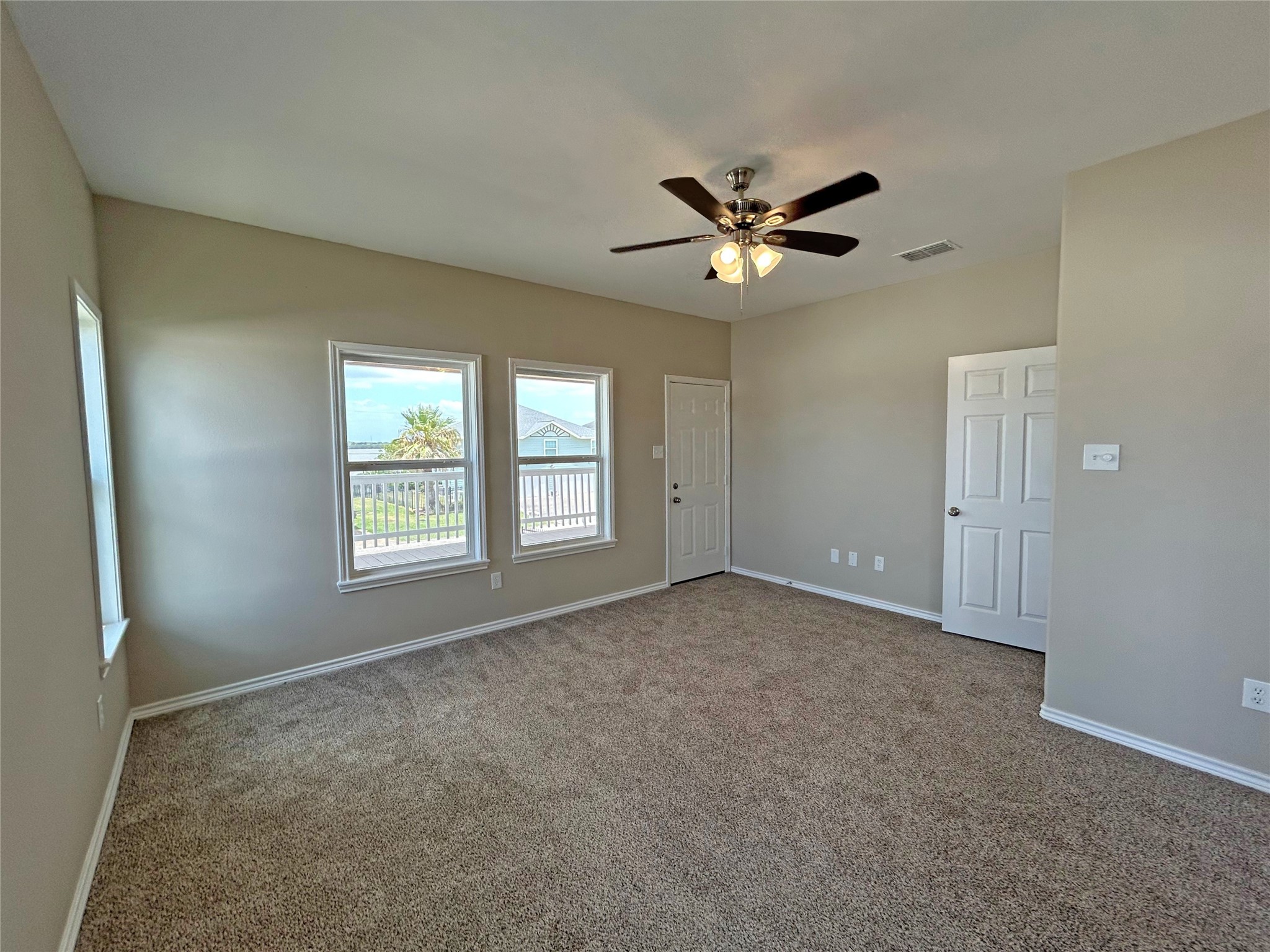 811 W Bayshore Drive Property Photo 17