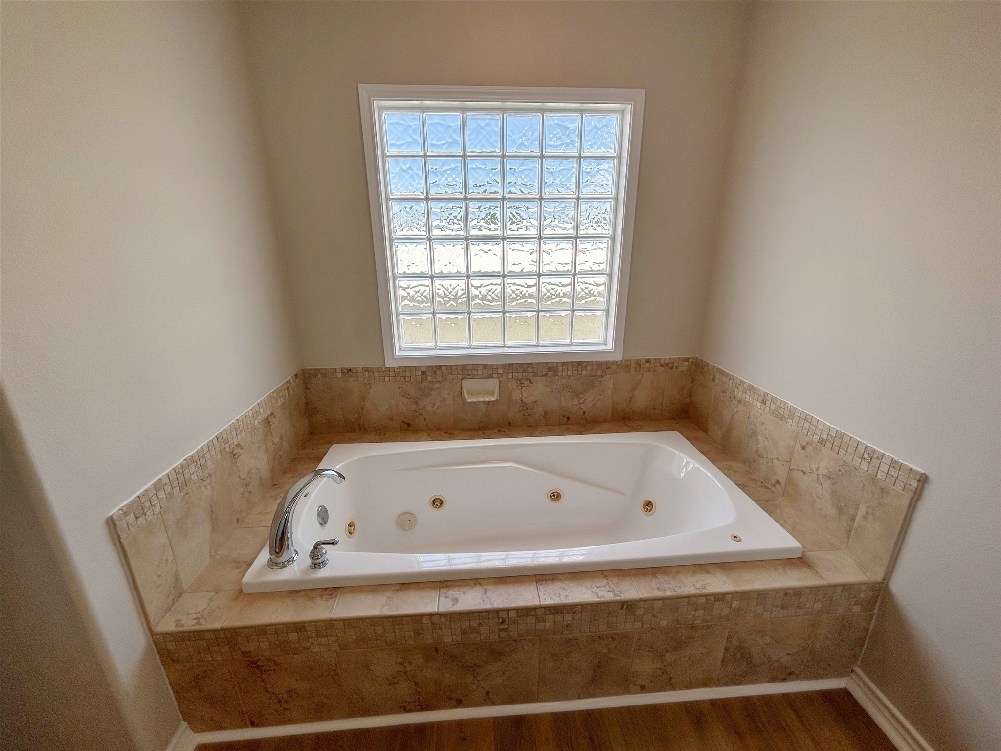 811 W Bayshore Drive Property Photo 20