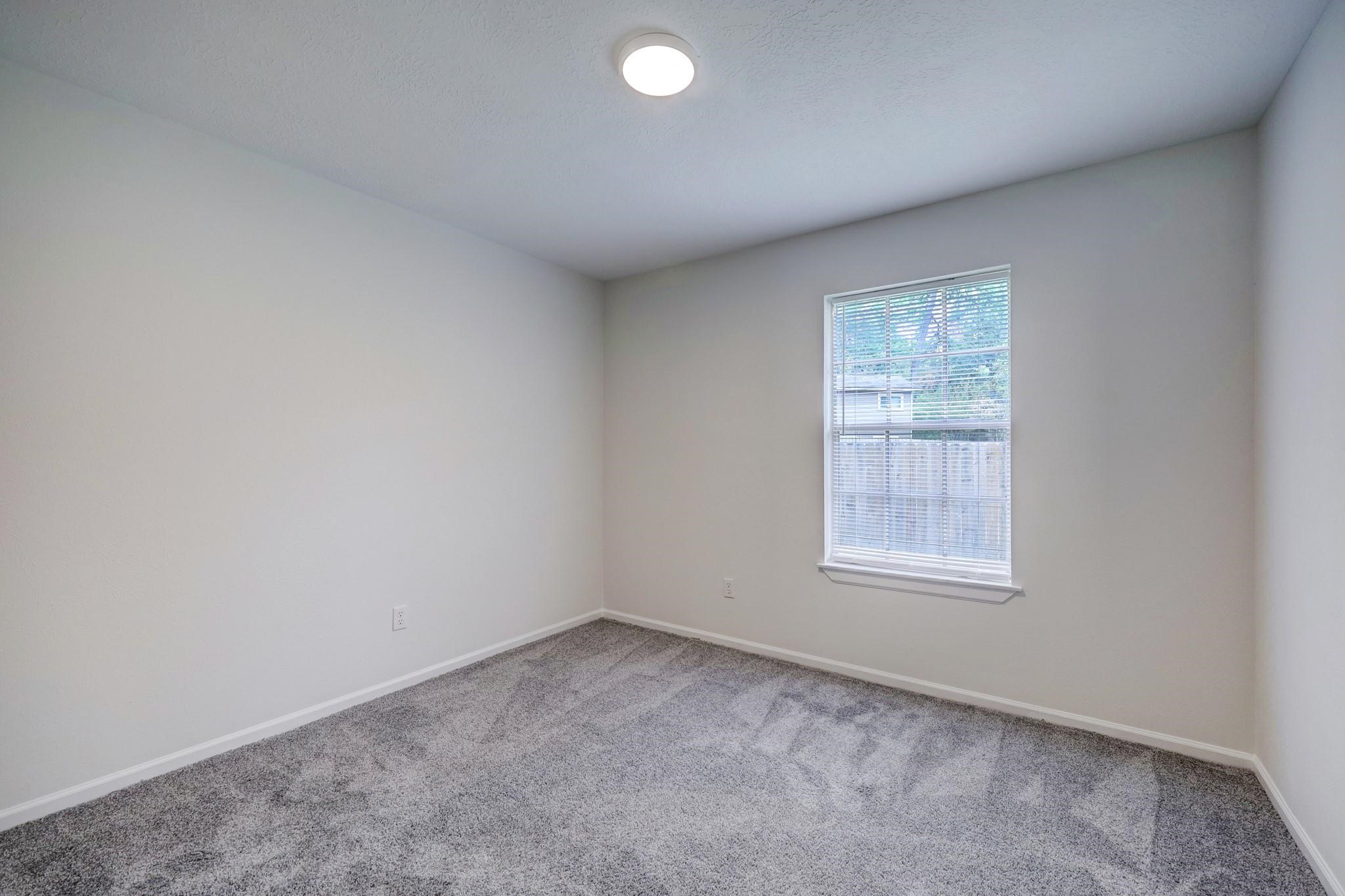 34 N High Oaks Property Photo 15
