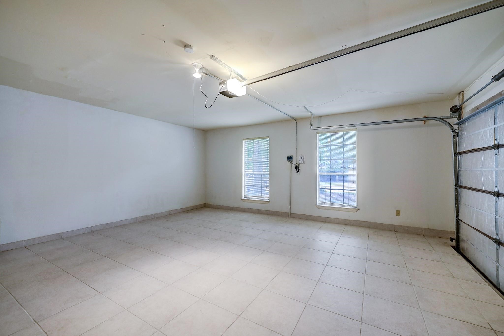 34 N High Oaks Property Photo 17