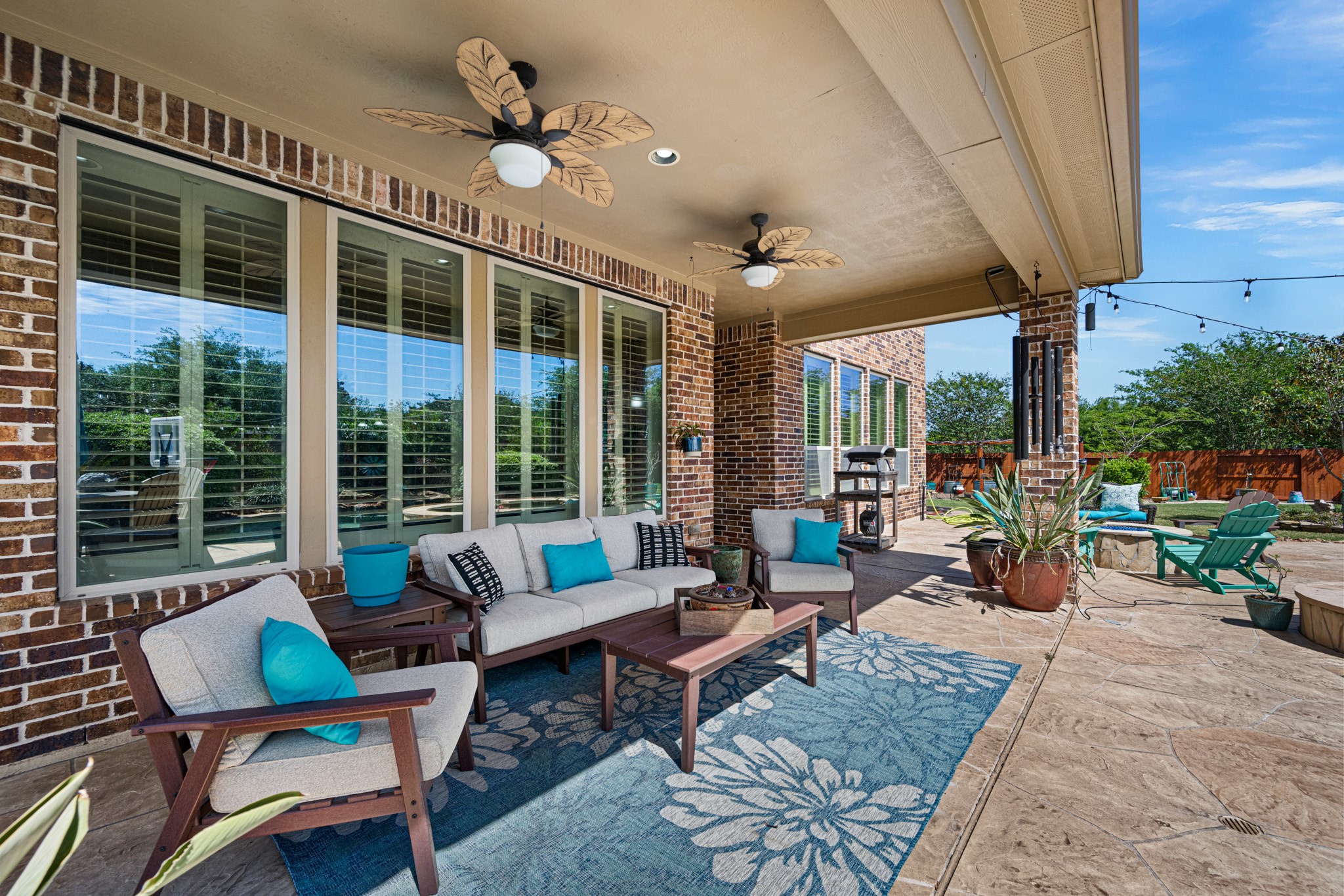 11503 Domina Street Property Photo 6