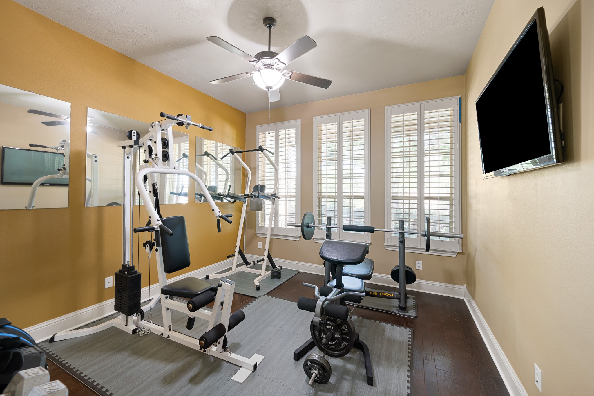 11503 Domina Street Property Photo 29