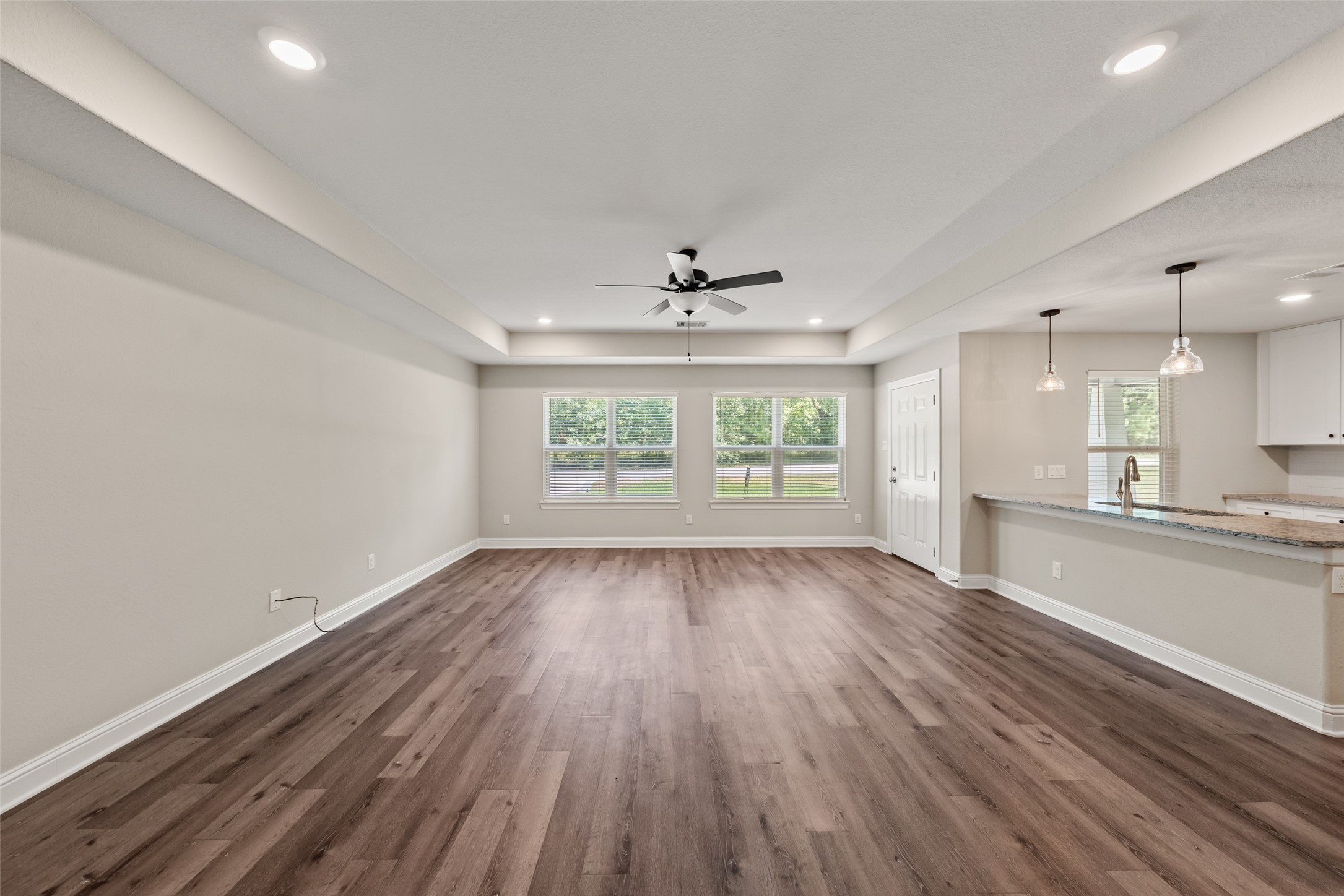 15843 Oak Drive Property Photo 14