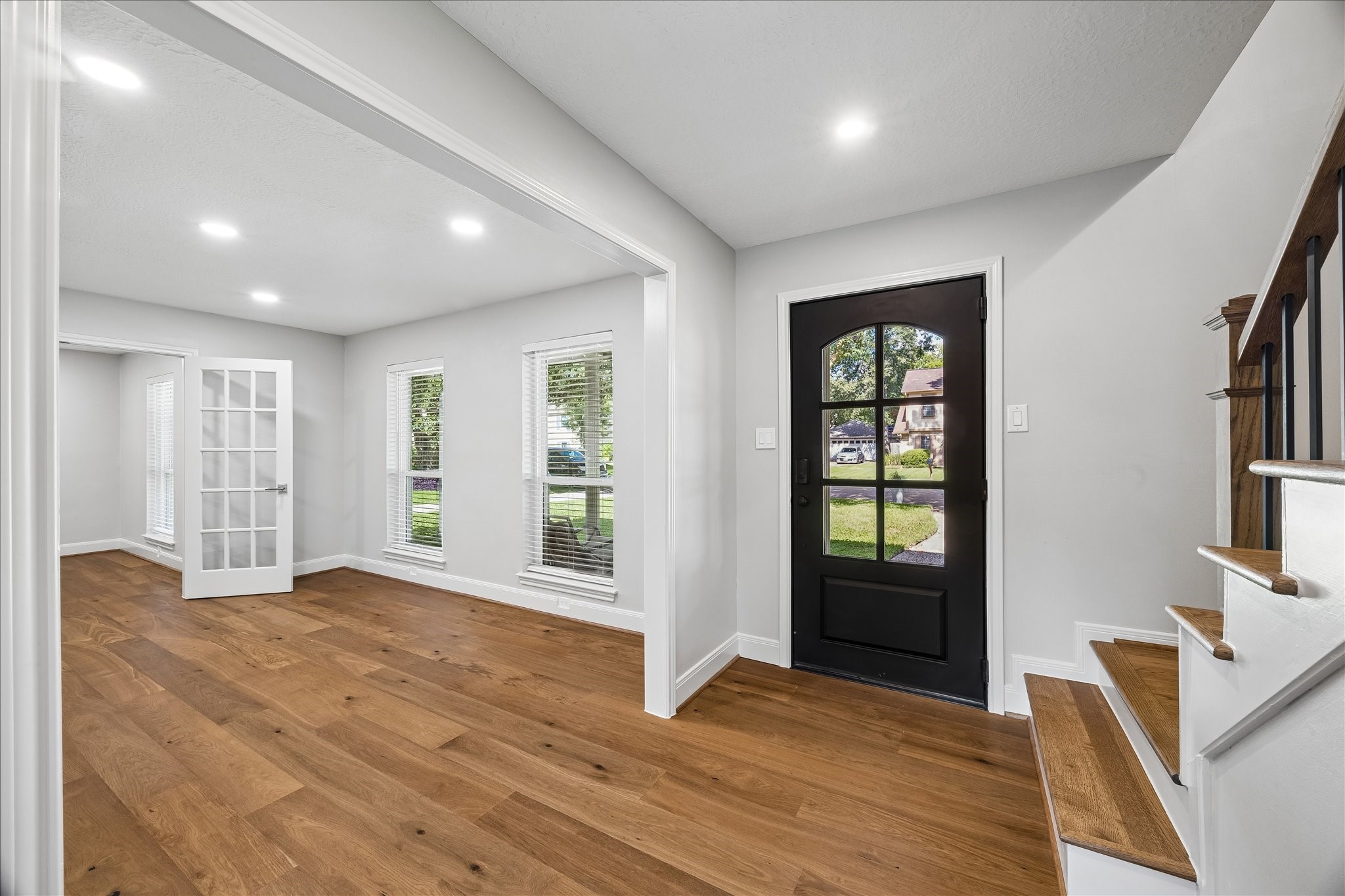 4027 Rolling Terrace Drive Property Photo 4