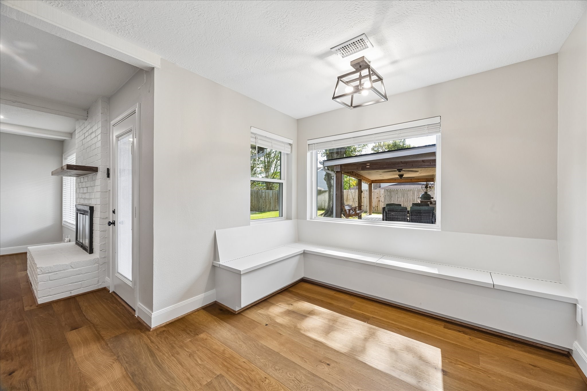 4027 Rolling Terrace Drive Property Photo 13