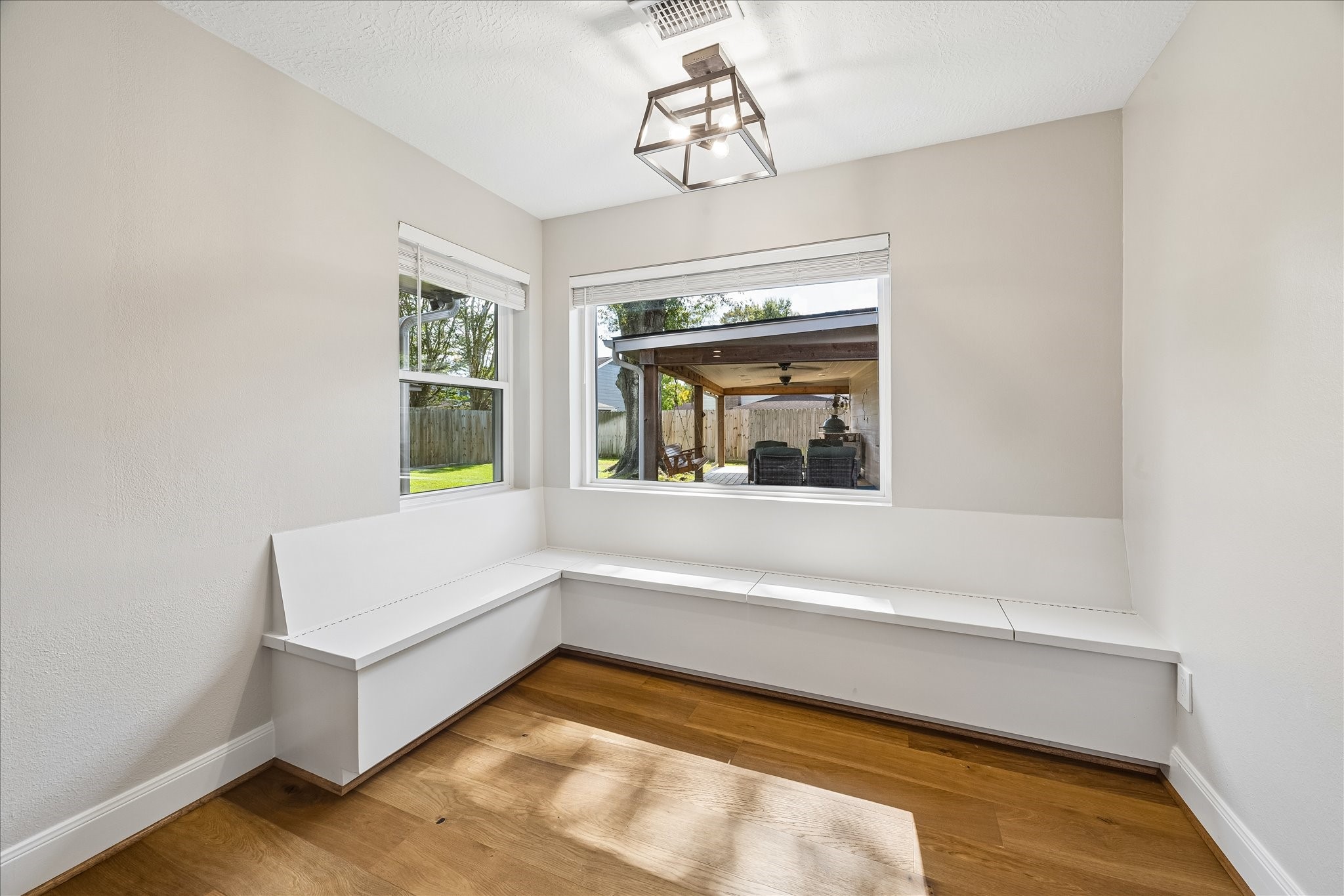 4027 Rolling Terrace Drive Property Photo 14